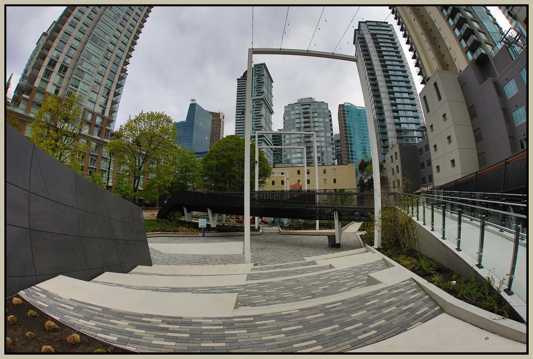 Downtown Park_May 1_2022_HDR_4G8761_4x6s.jpg