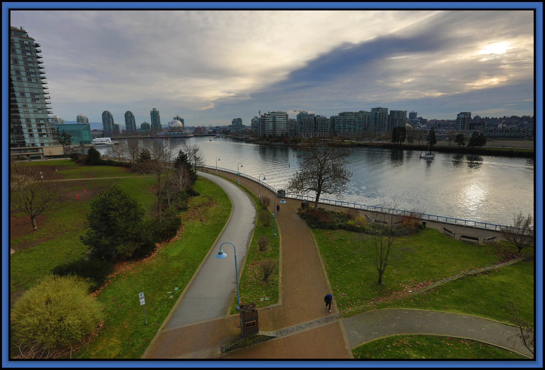 Cambie Bg LkgSE_Dec 12_2017_HDR_B5729_4x6s.jpg