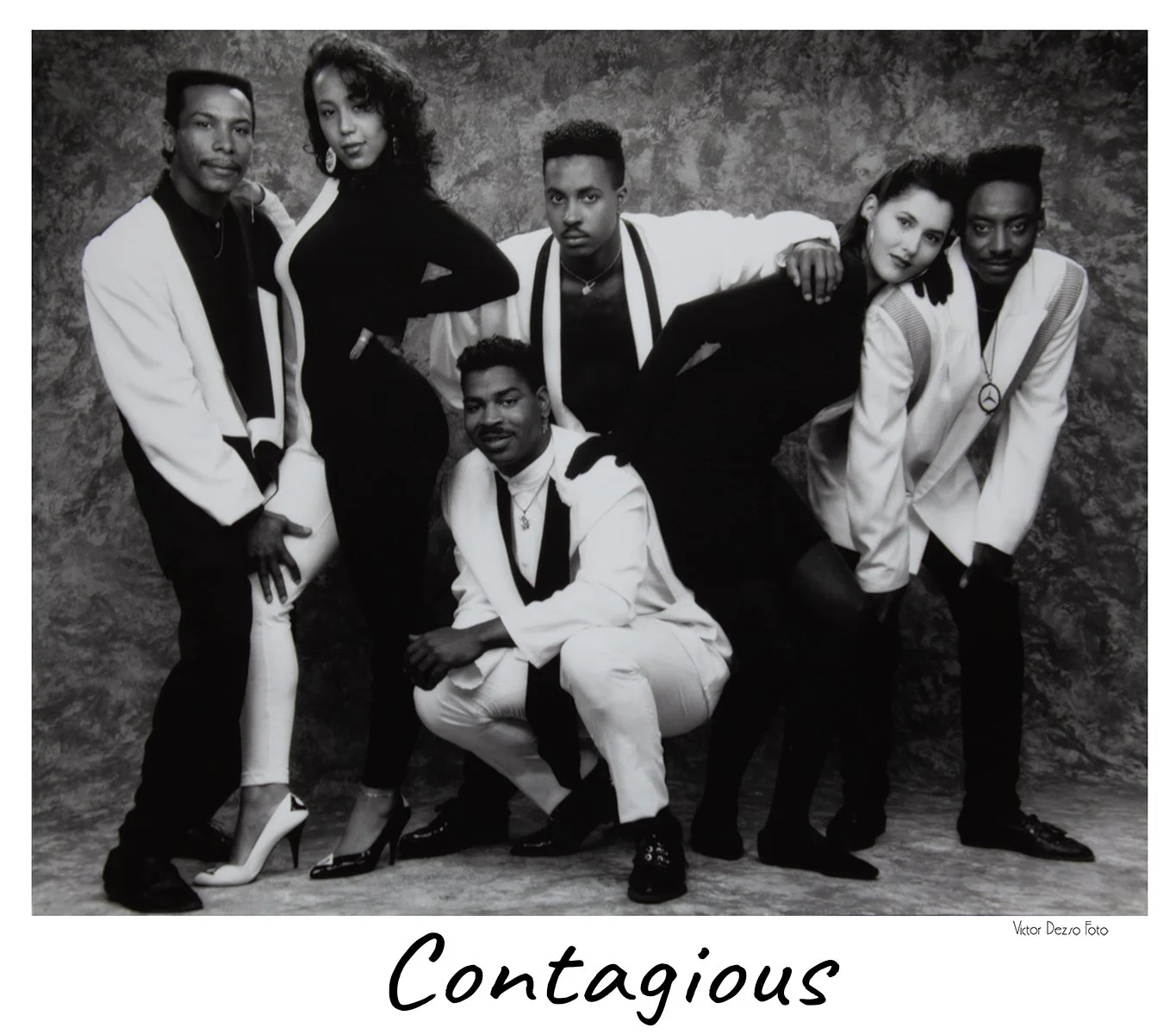 Contagious_8194_4x5.jpg