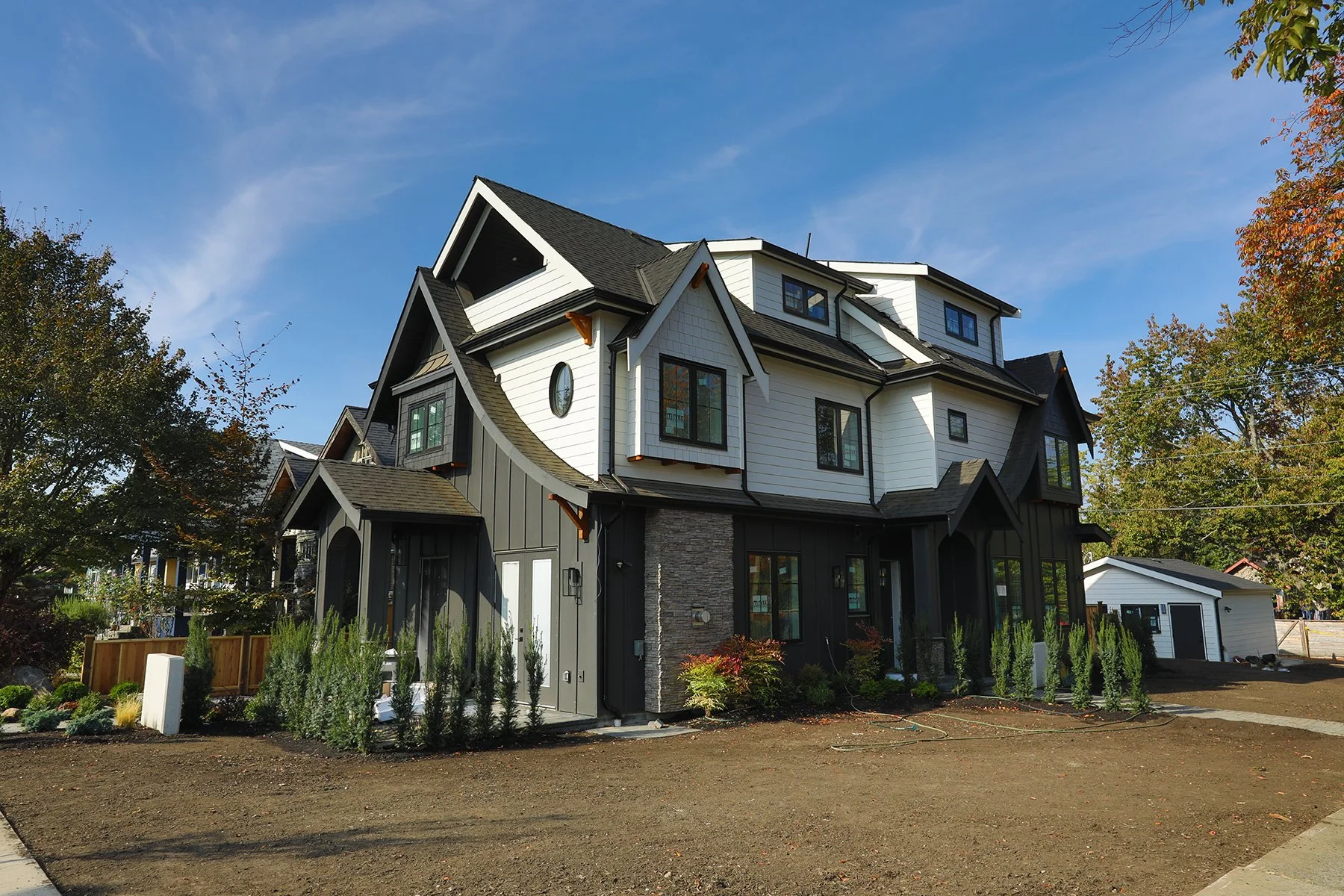 2697 Dundas Const_Oct 14_2022_HDR_5C3056_4x6.jpg