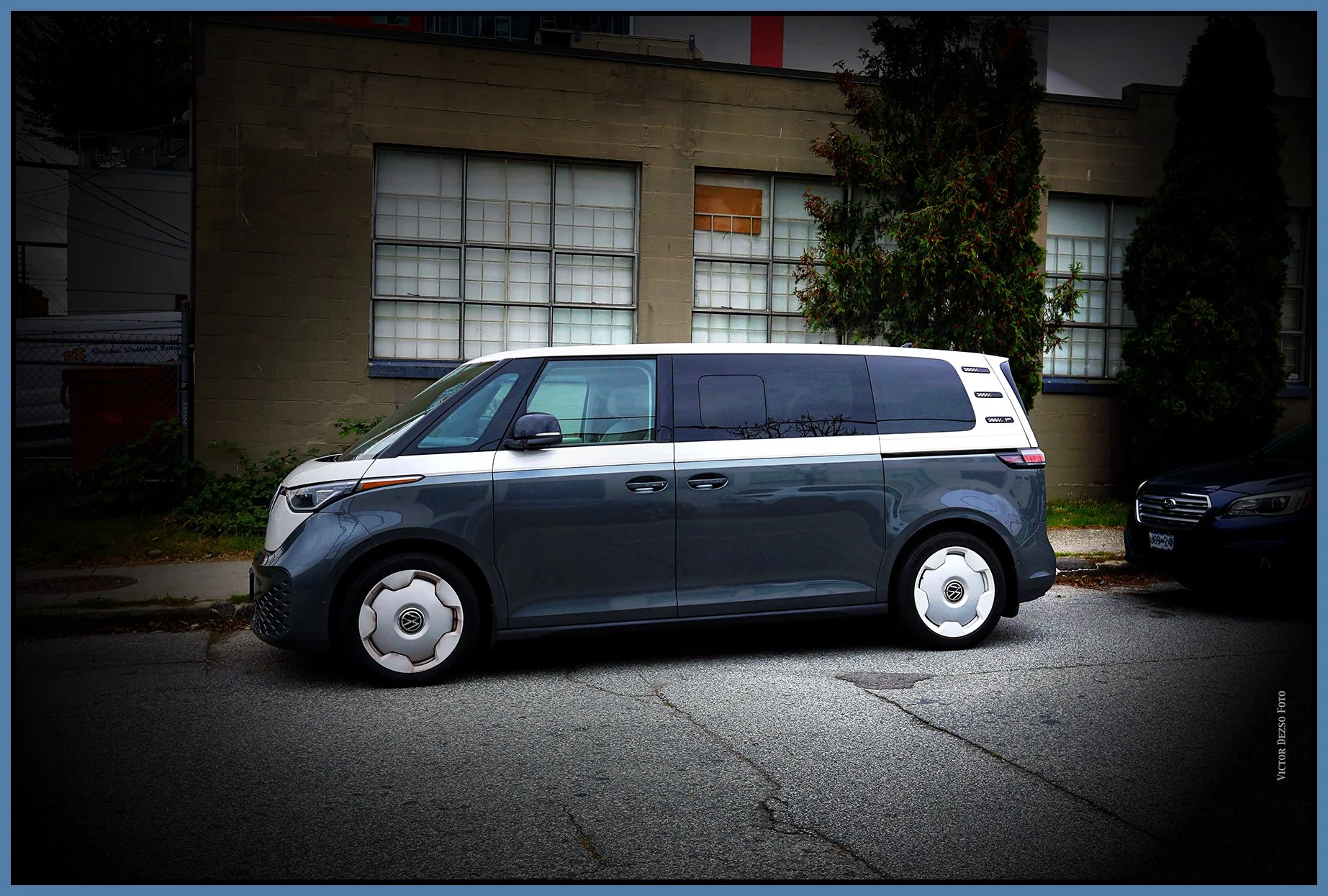 VW ID.Buzz_Oct 8_2025_HDR_4K3959_pePopDrkn_4x6s.jpg