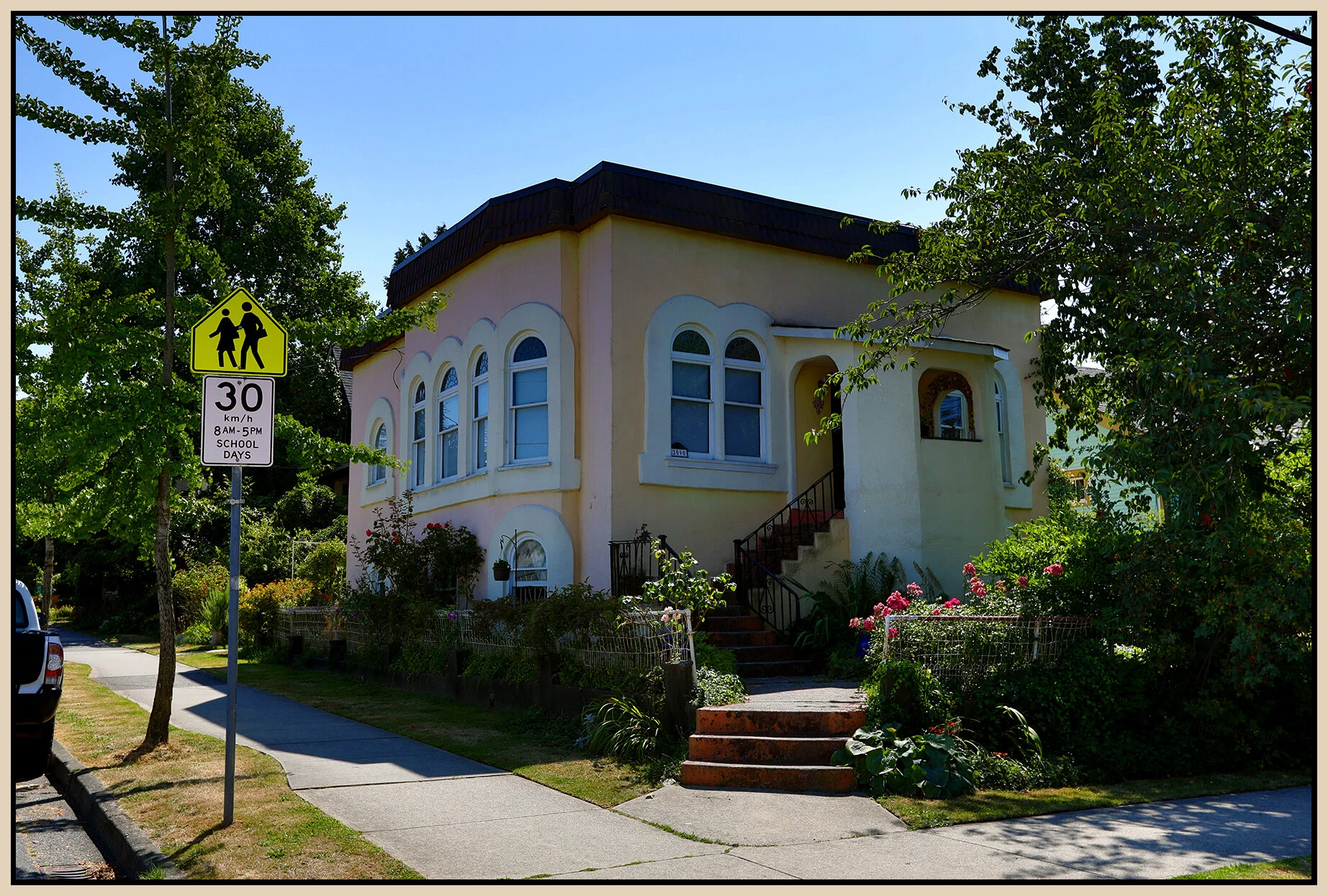 2090 E Pender Vancouver_Aug 6_2019_HDR_E5293_4x6s.jpg