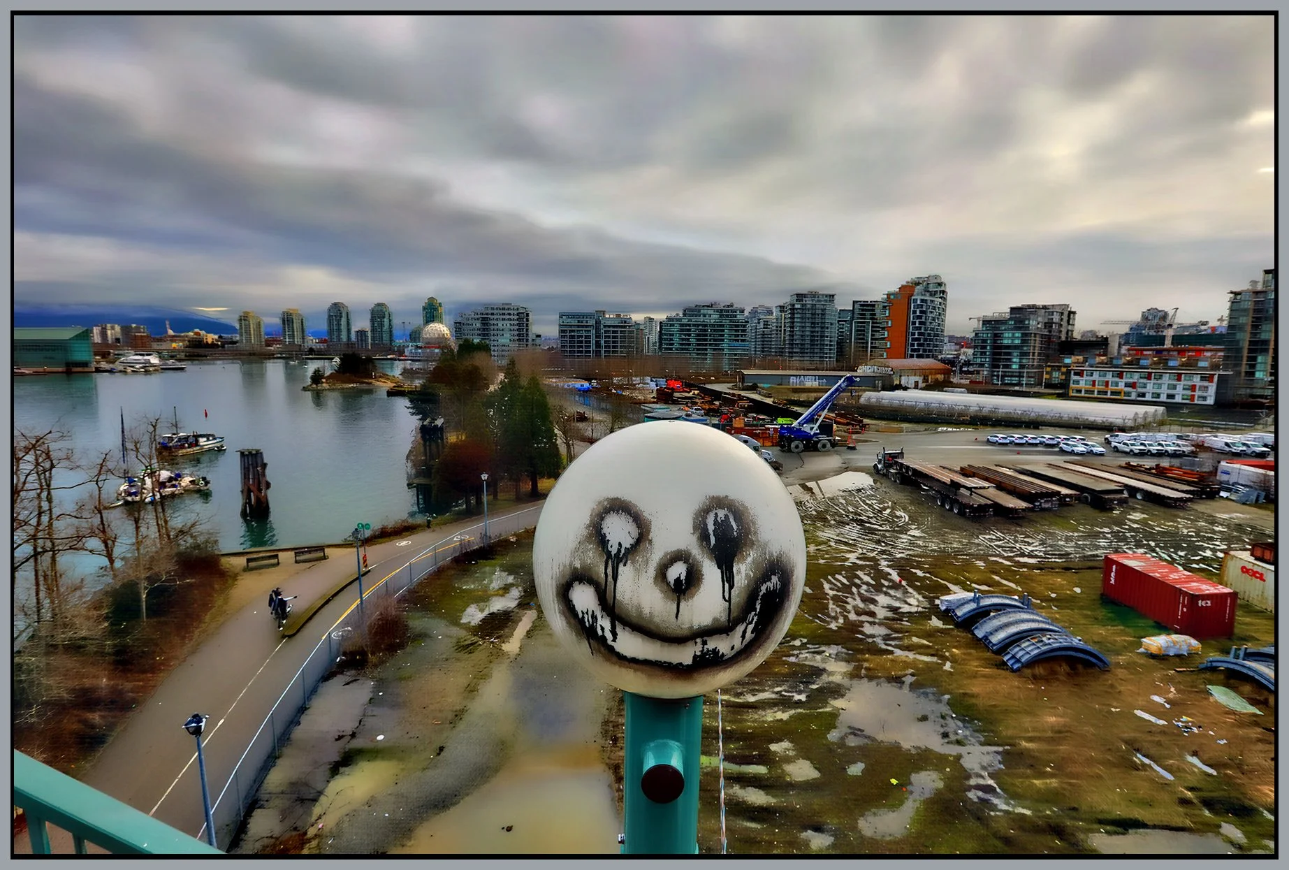 Cambie Bridge Happy Face_Jan 22_2023_HDR_5D3074_peHdr2013_1_4x6s.jpg