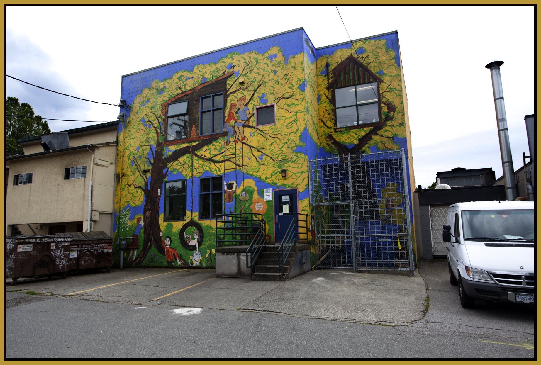 Venables Alley Mural_May 30_2010_5357_4x6s.jpg