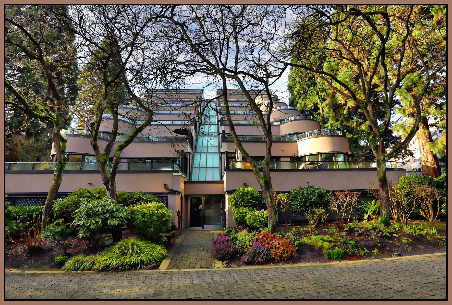 1425 Island Park Walk_Feb 11_2026_HDR_4K8186_peShdngCntrst_4x6s.jpg