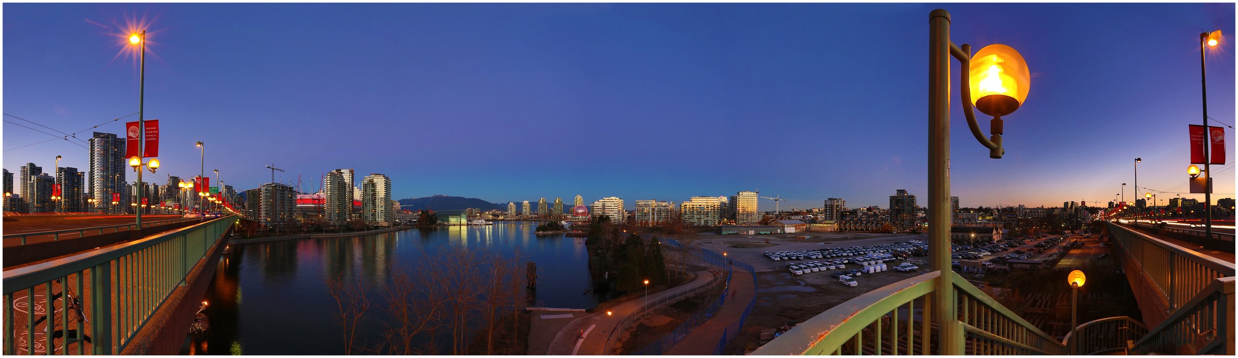 Cambie Bg LkgE 180_Vancouver_Nov 25_2015_HDR_Pan_H5498_1_4x14s.jpg