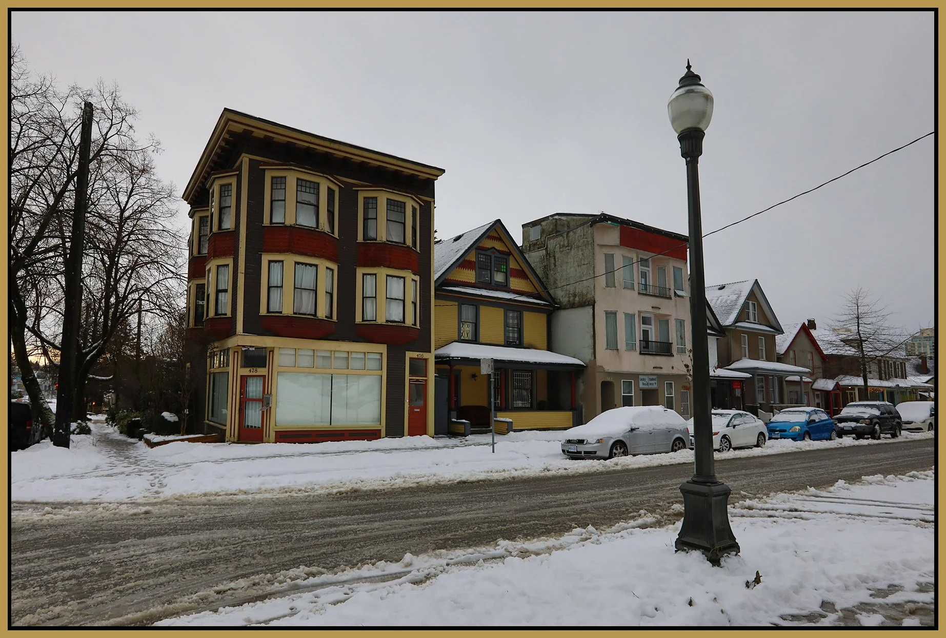 478 Union St Strathcona in Snow_Jan 2_2022_HDR_5A6158_4x6s.jpg
