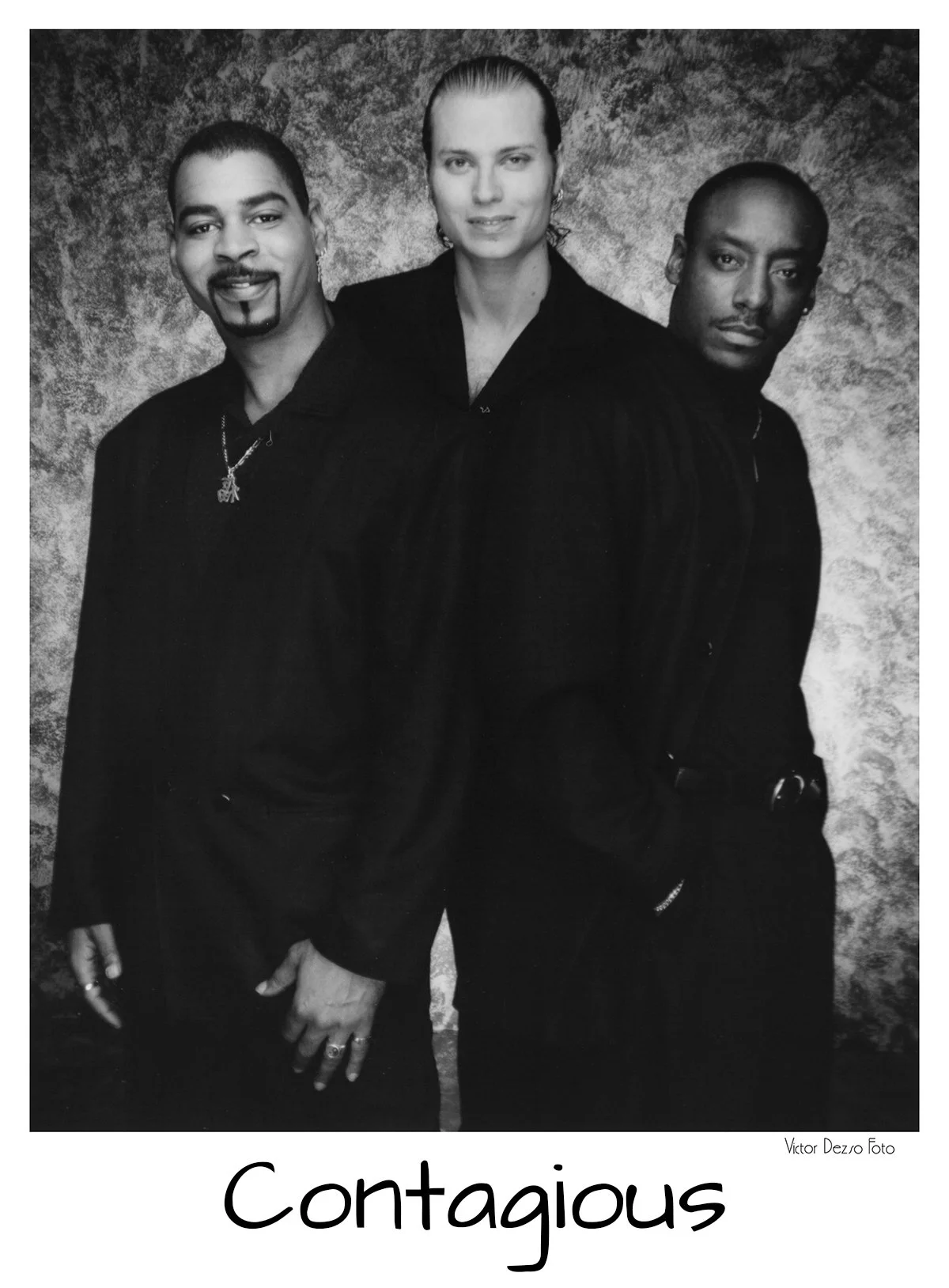 Contagious_2973_4x6.jpg