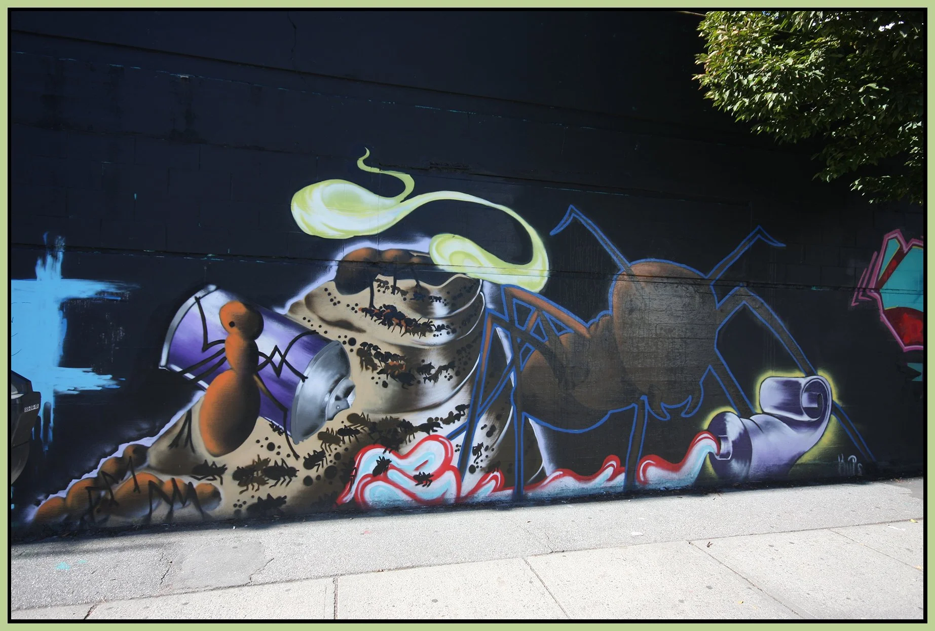 Beatty St Mural_Sep 22_2007_1122_4x6s.jpg