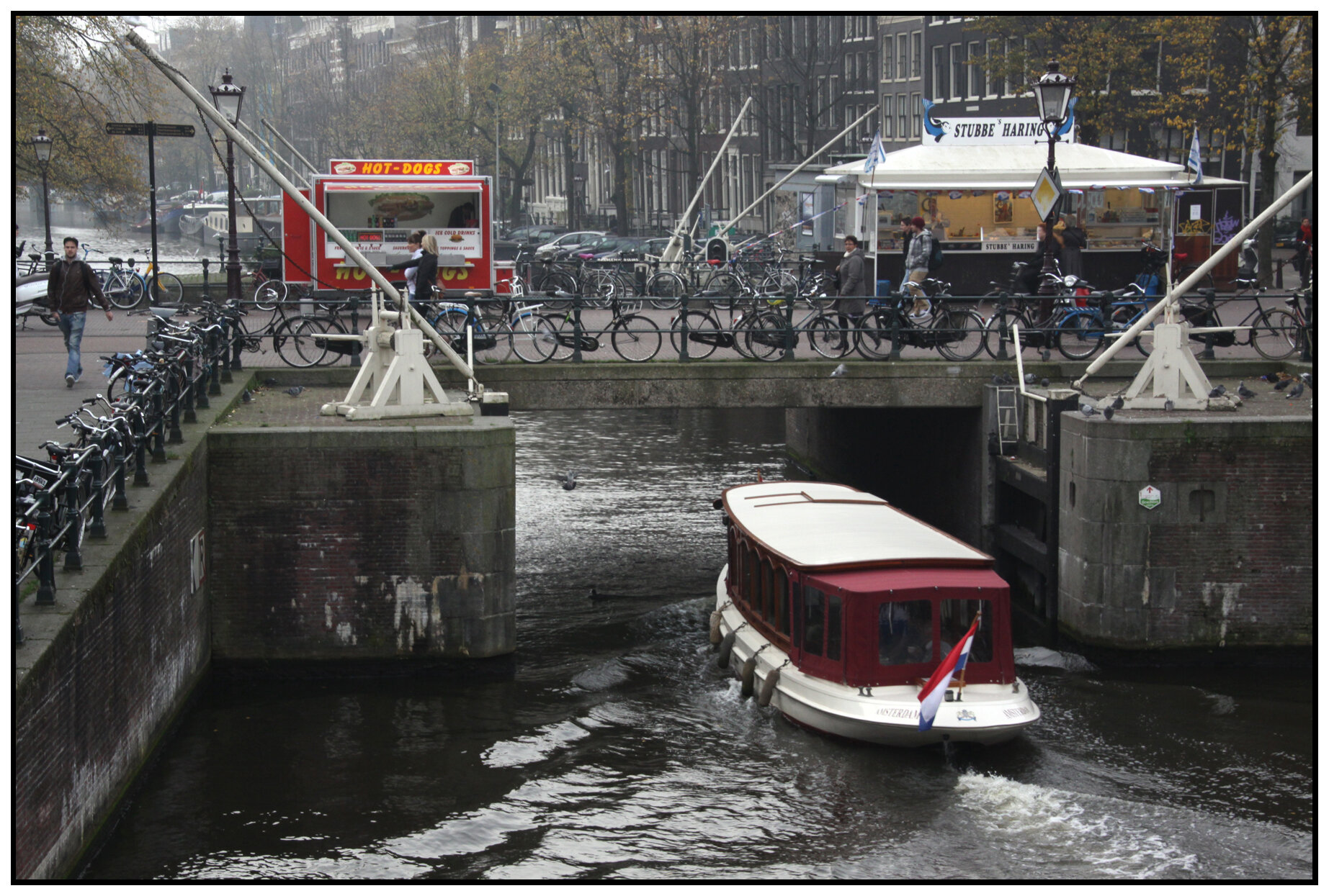 Amsterdam_Nov 8_2011_6662_4x6s.jpg