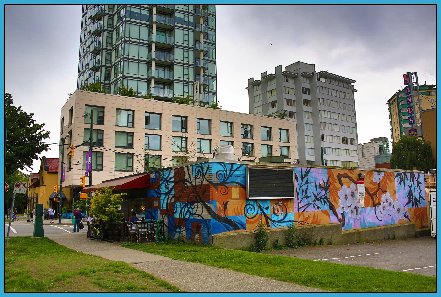 Davie & Bidwell Mural_May 11_2016_HDR_K1766_4x6s.jpg