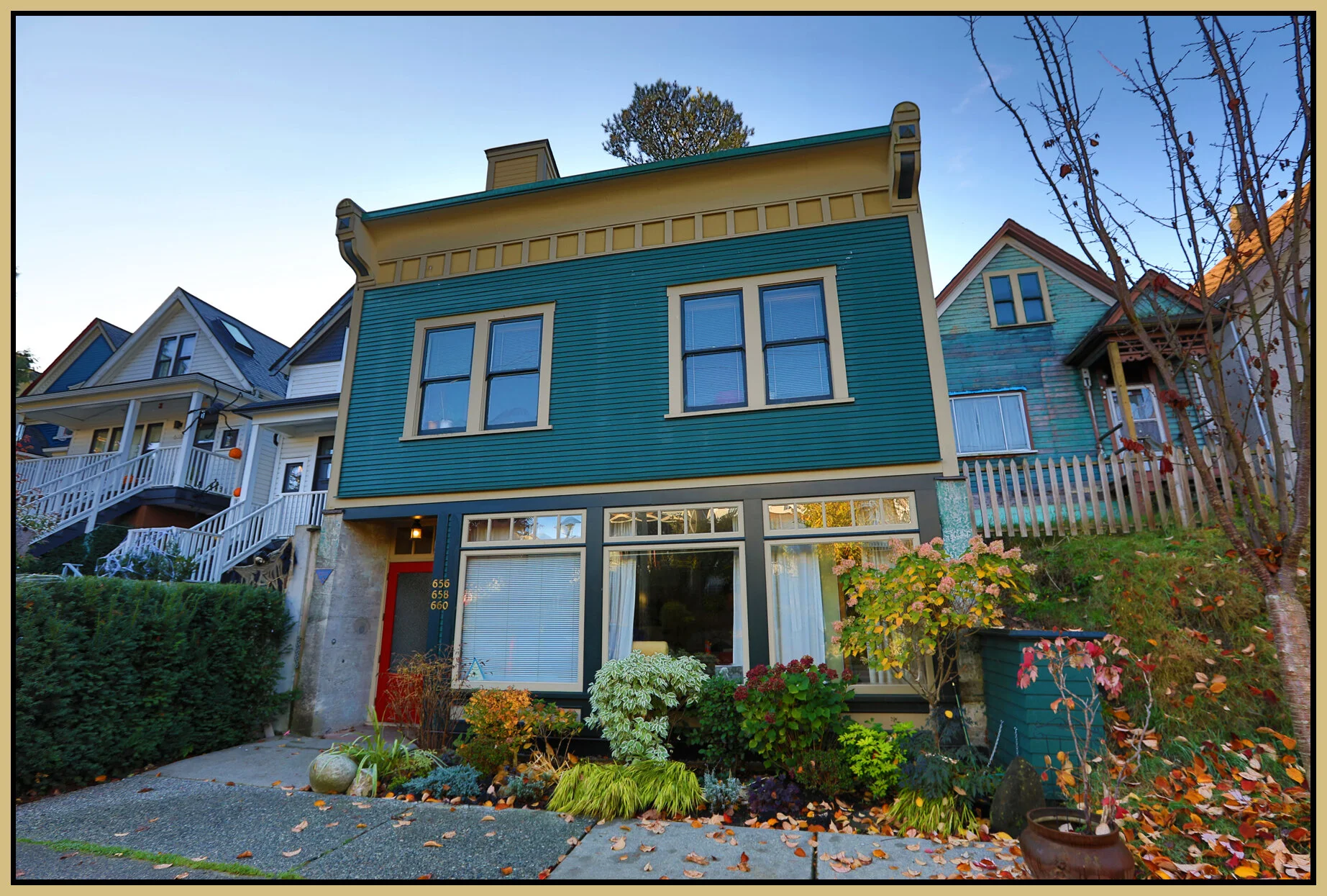 656 Union Ave_Oct 30_2017_HDR_B5564_4x6s.jpg