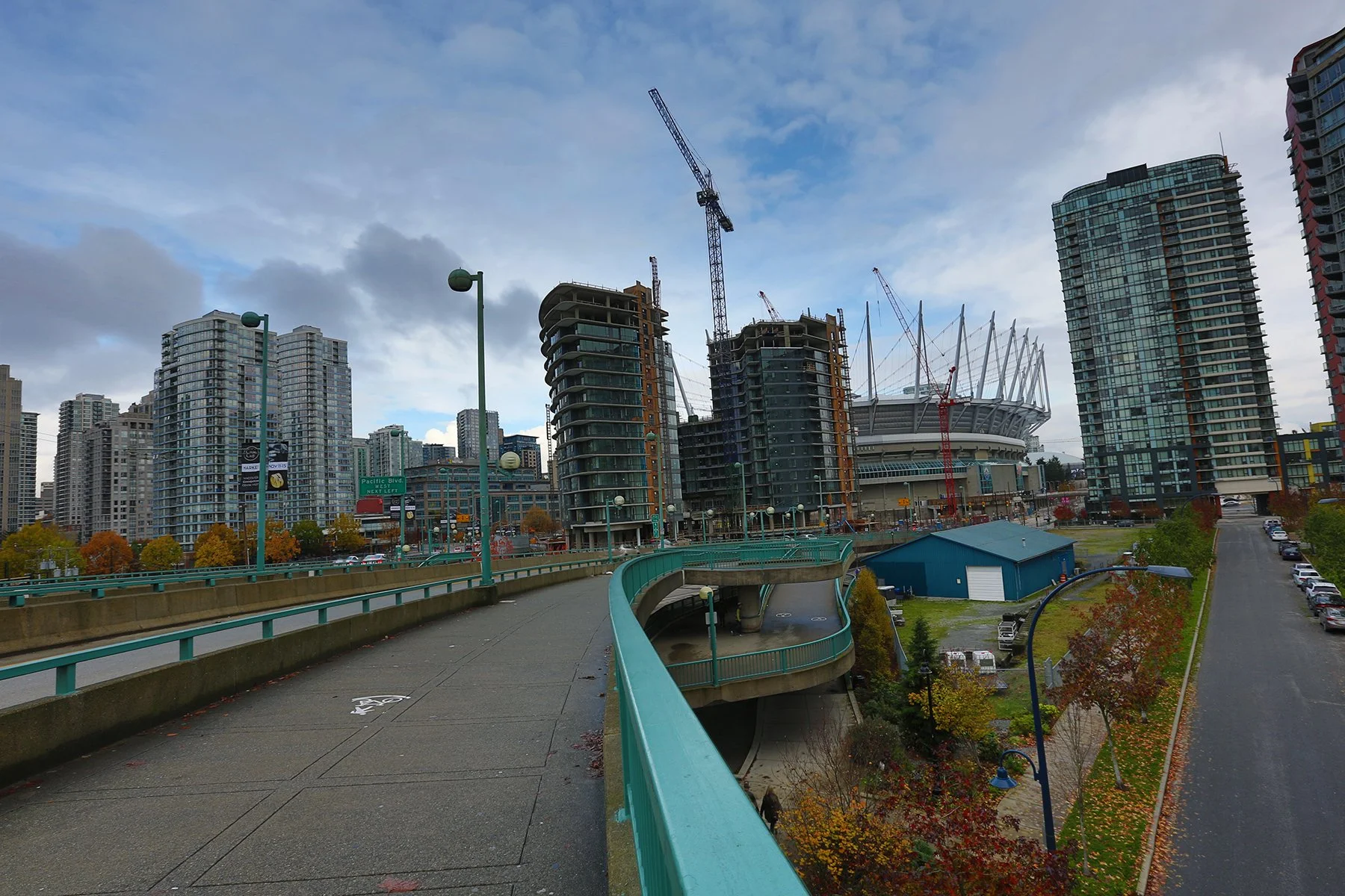 Cambie Bridge LkgN Const_Nov 8_2015_HDR_H9997_4x6.jpg