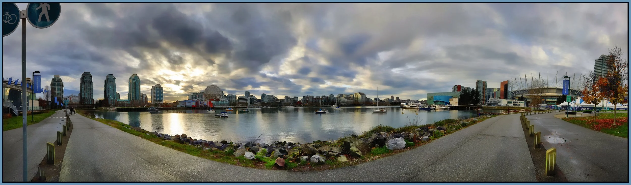 5.5 View False Creek LkgS_Nov 23_2024_HDR_Pan_5E5464_peShdngCntrst_1_4x14s.jpg