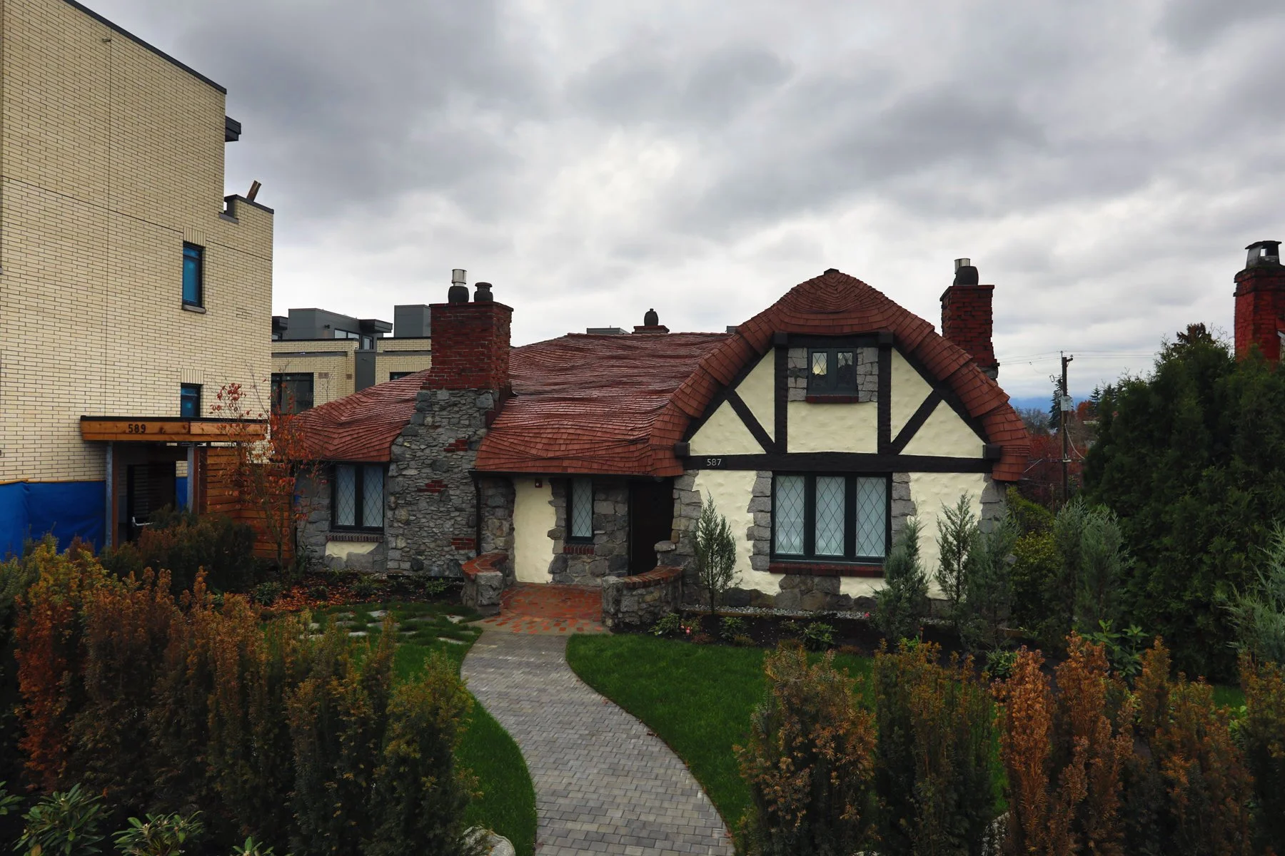 587 King Edward_Vancouver_Nov 3_2016_HDR_A6427_4x6.jpg