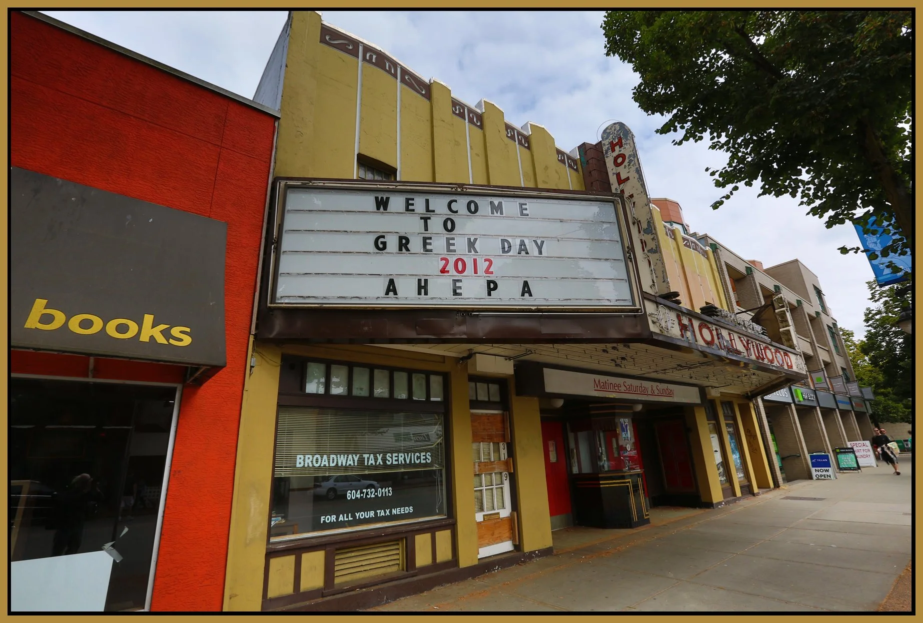 Hollywood Theatre_Aug 22_2012_HDR_C3095_4x6s.jpg