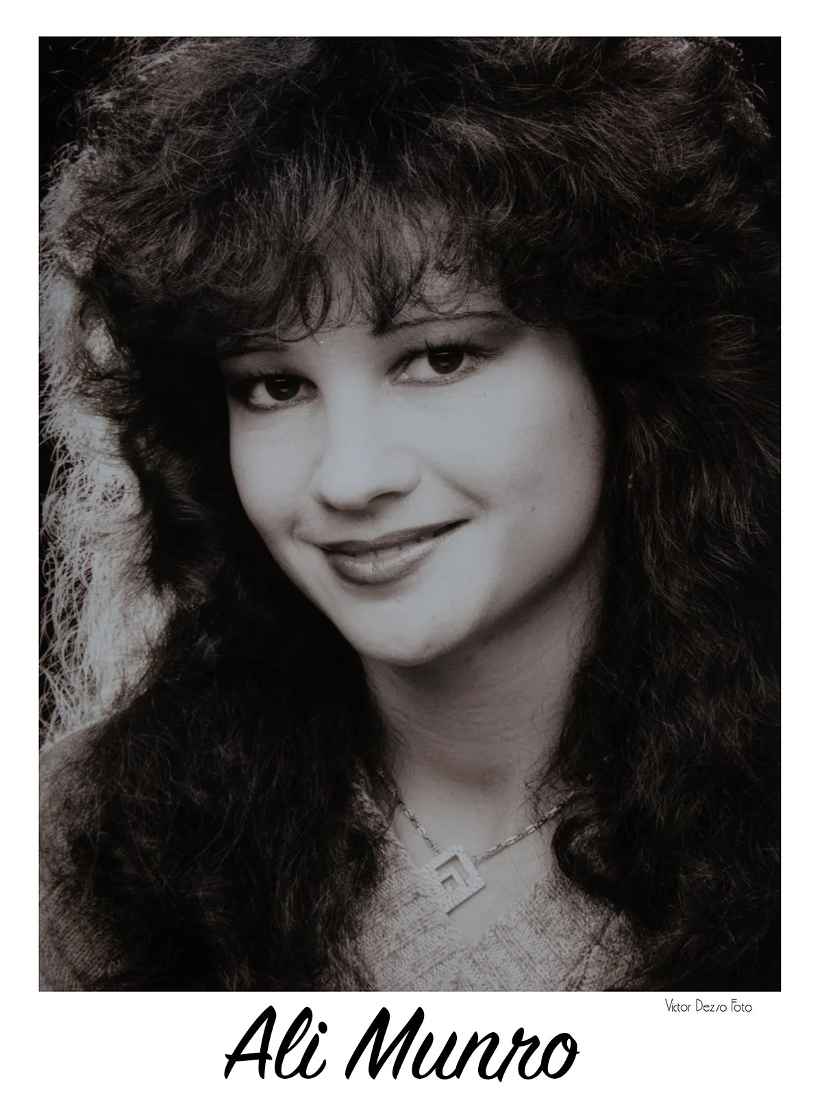 Ali Munro_1980's_4855_4x5.jpg