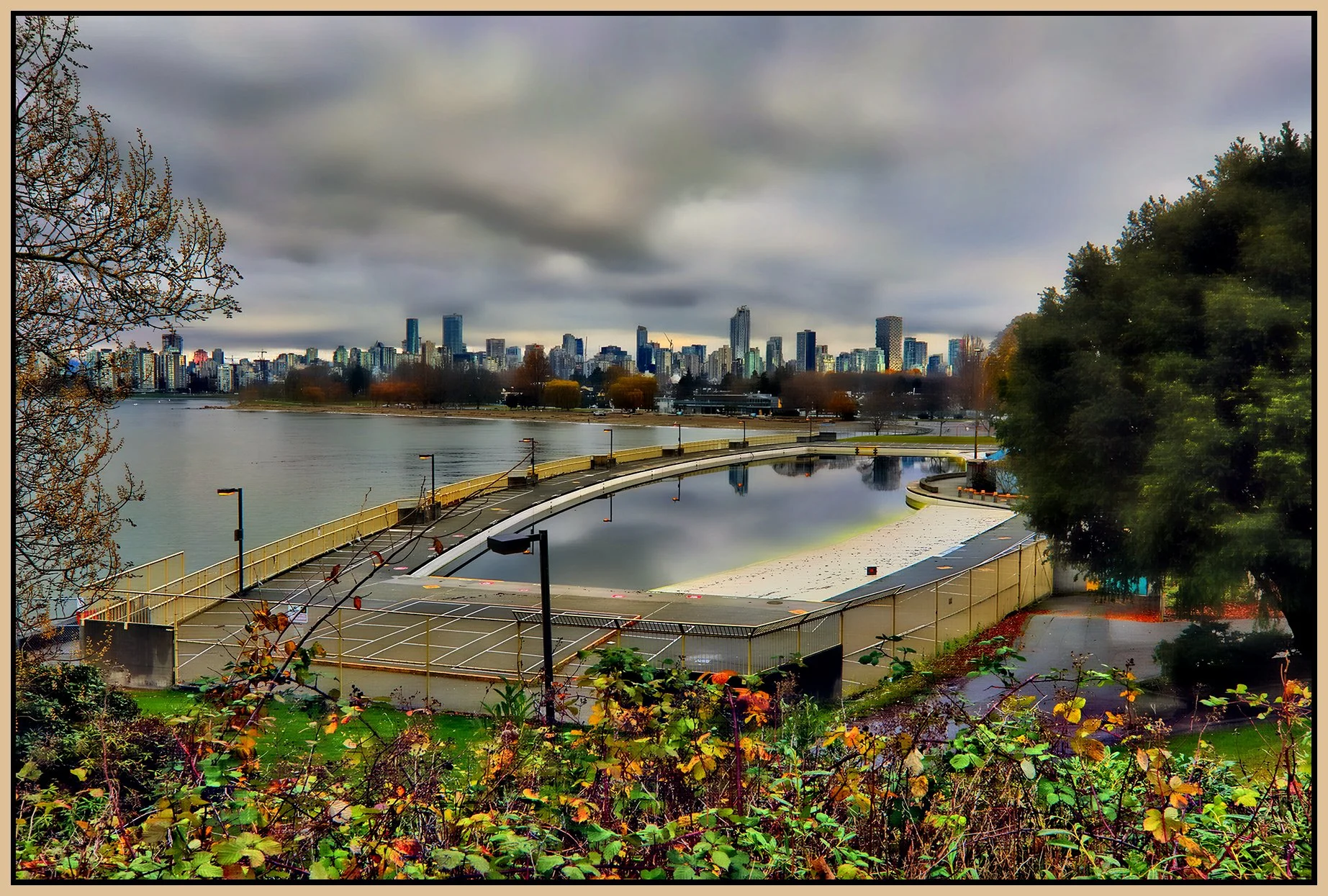 Kits Pool LkgNE_Nov 19_2021_HDR_5A0860_peHdr2013_1_4x6s.jpg