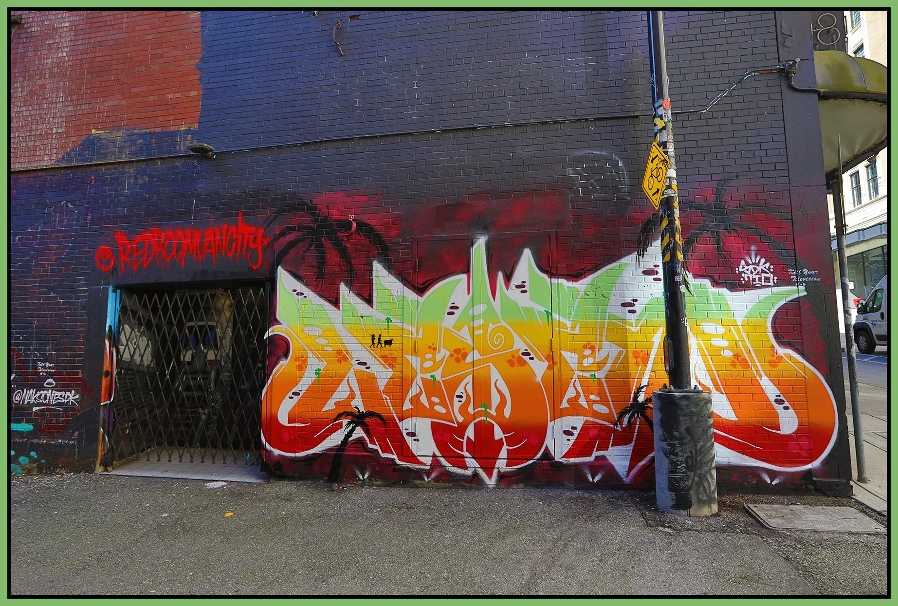 Gastown Alley Graffiti_Jul 14_2022_HDR_5B1713_4x6s.jpg