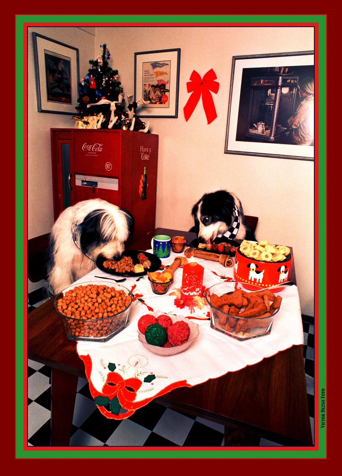 B&J Xmas_1993_21_1_4x6s.jpg