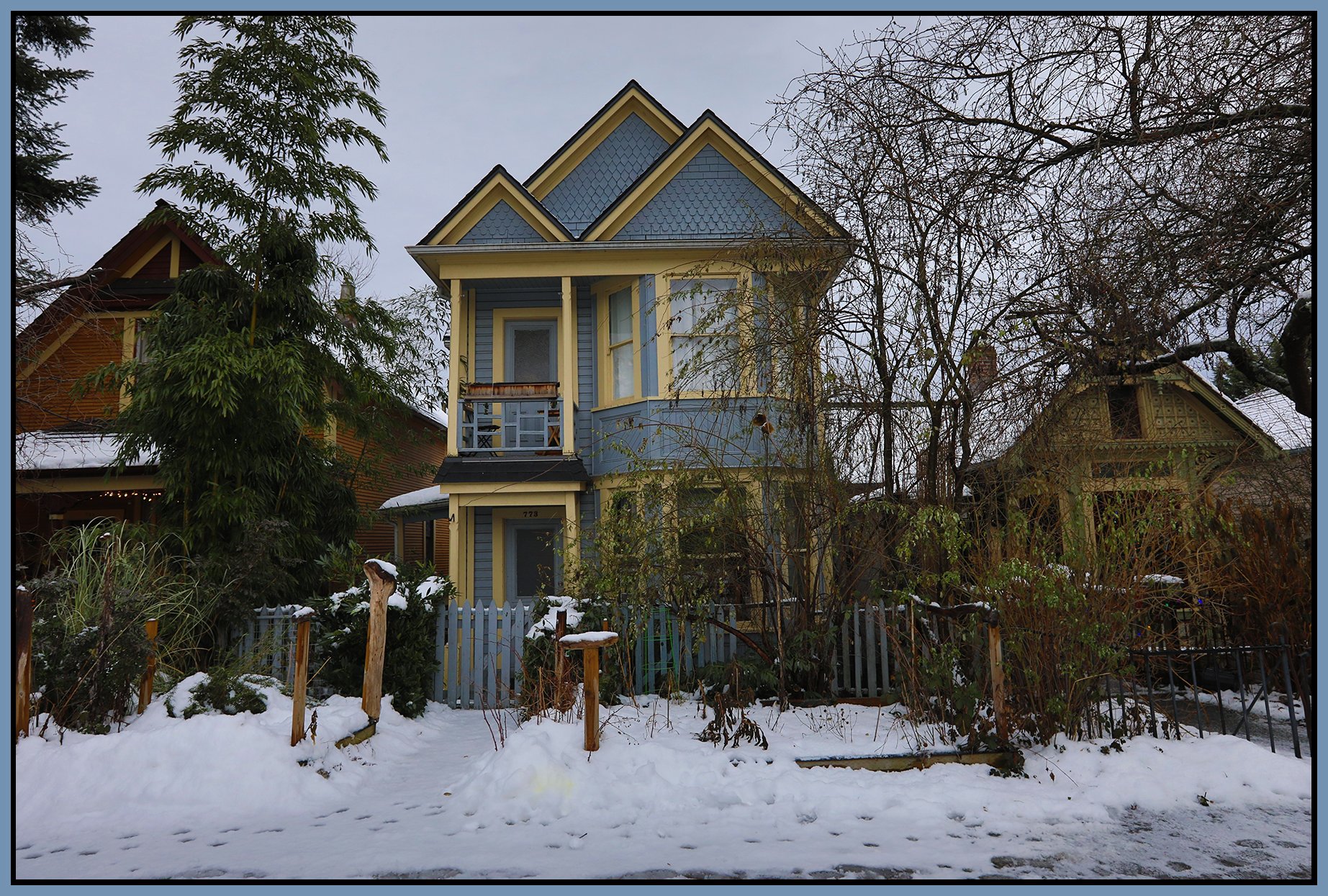 773 E Pender St Strathcona in Snow_Jan 2_2022_HDR_5A6046_4x6s.jpg