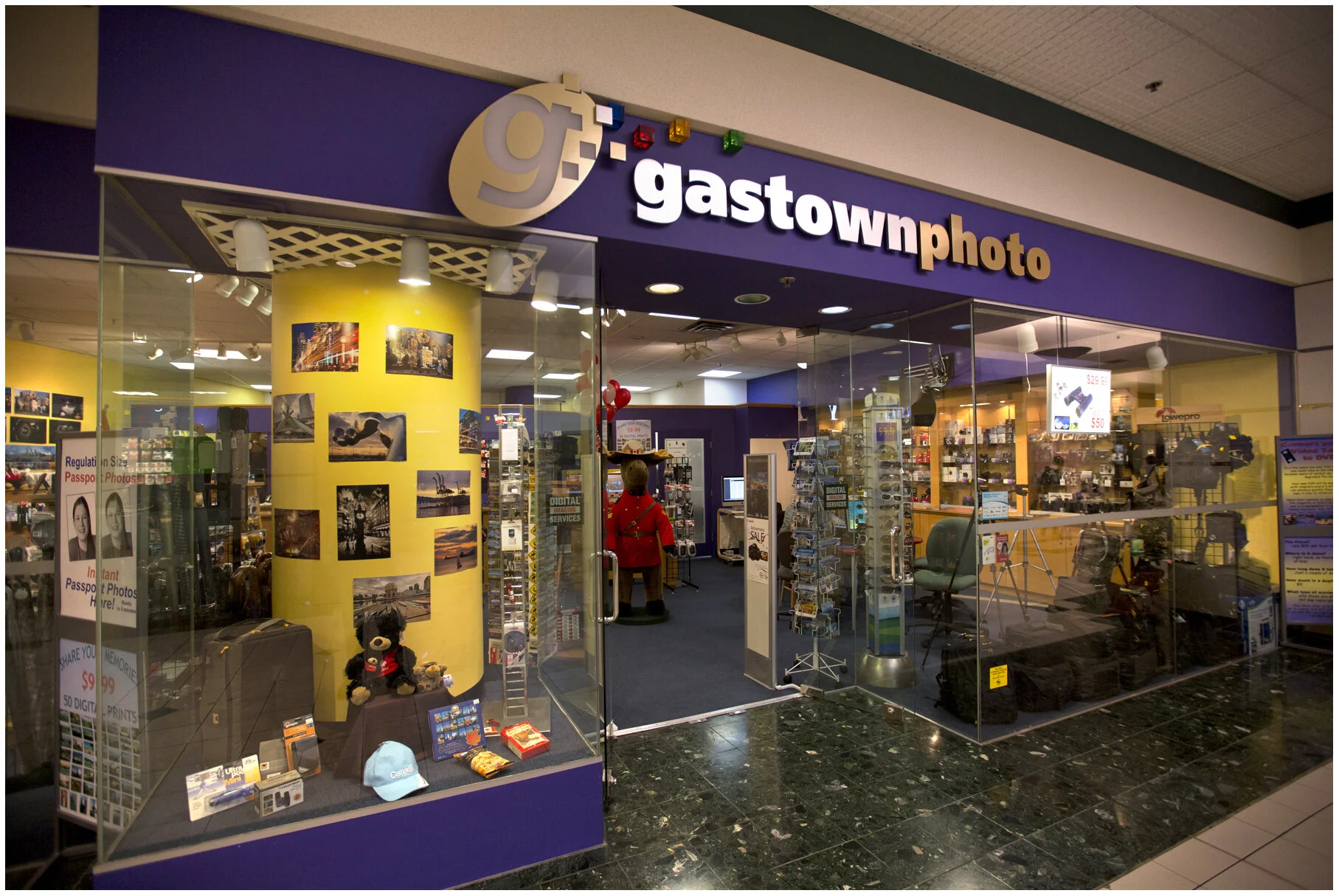 Gastown Photo_July 7_2012_HDR_C2515_4x6s.jpg