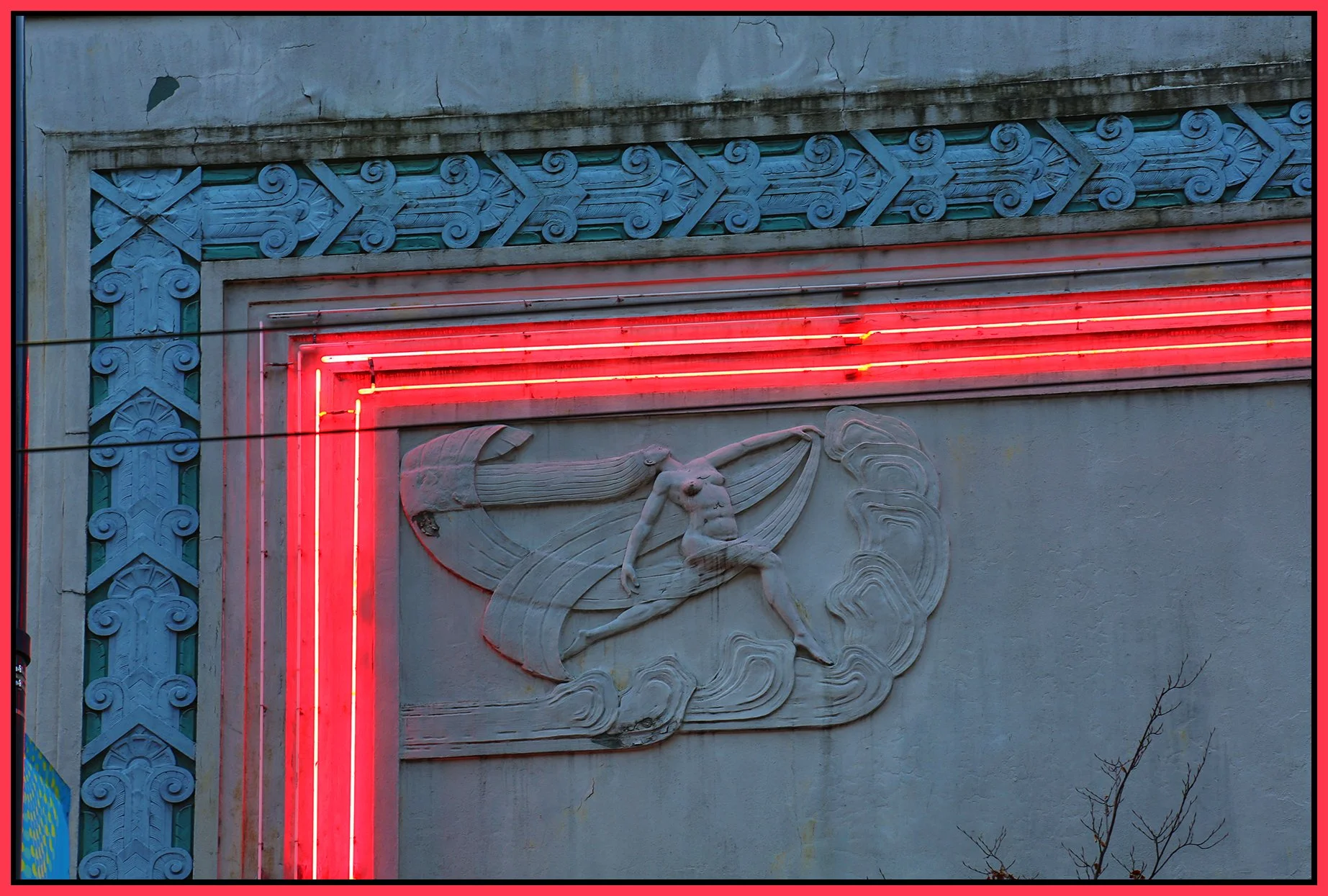 855 Granville St Bas-Relief_Apr 9_2014_HDR_E0793_4x6s.jpg