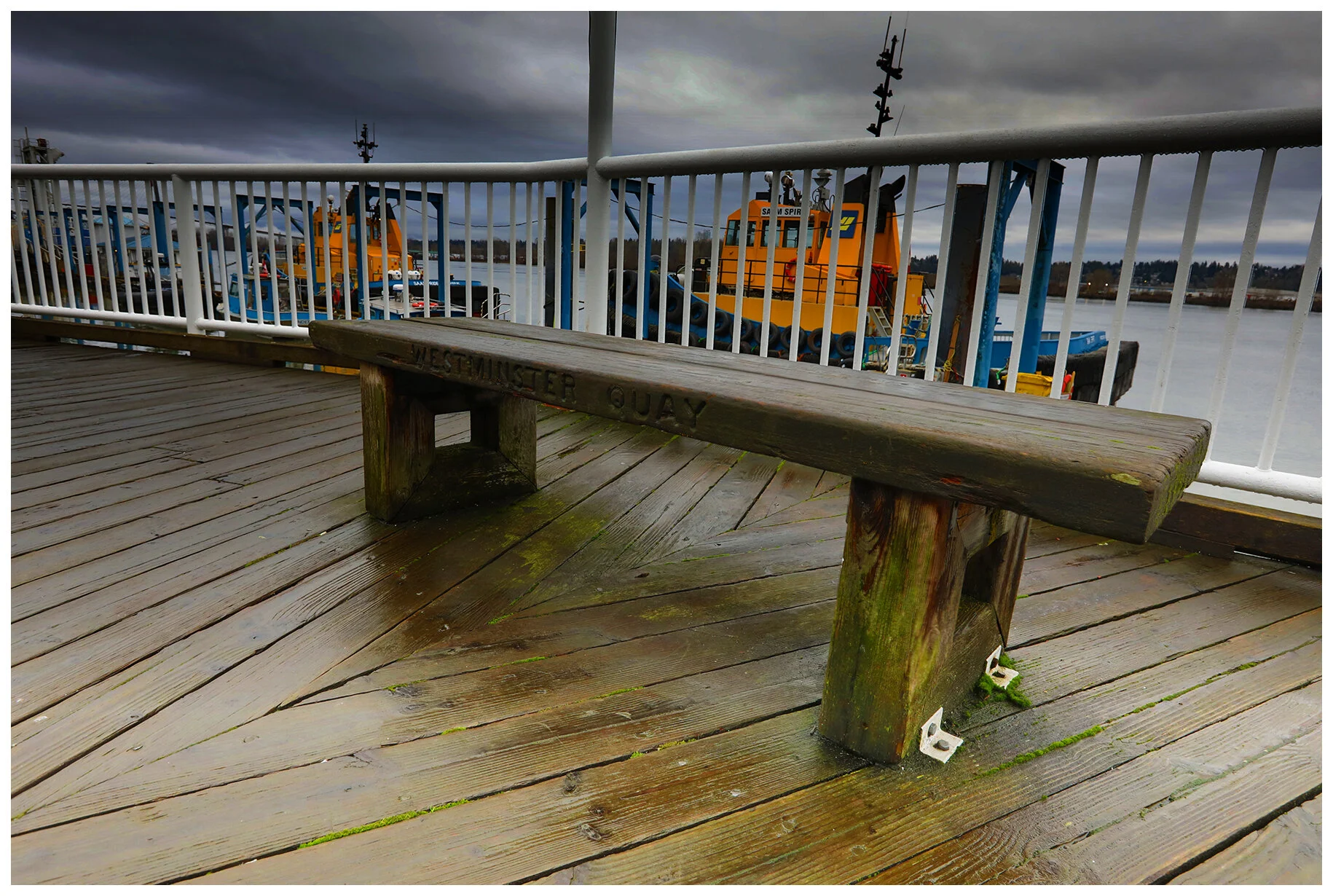 Bench Westminster Quay_Jan 10_2021_HDR_4G1488_peEnhcL_4x6s.jpg