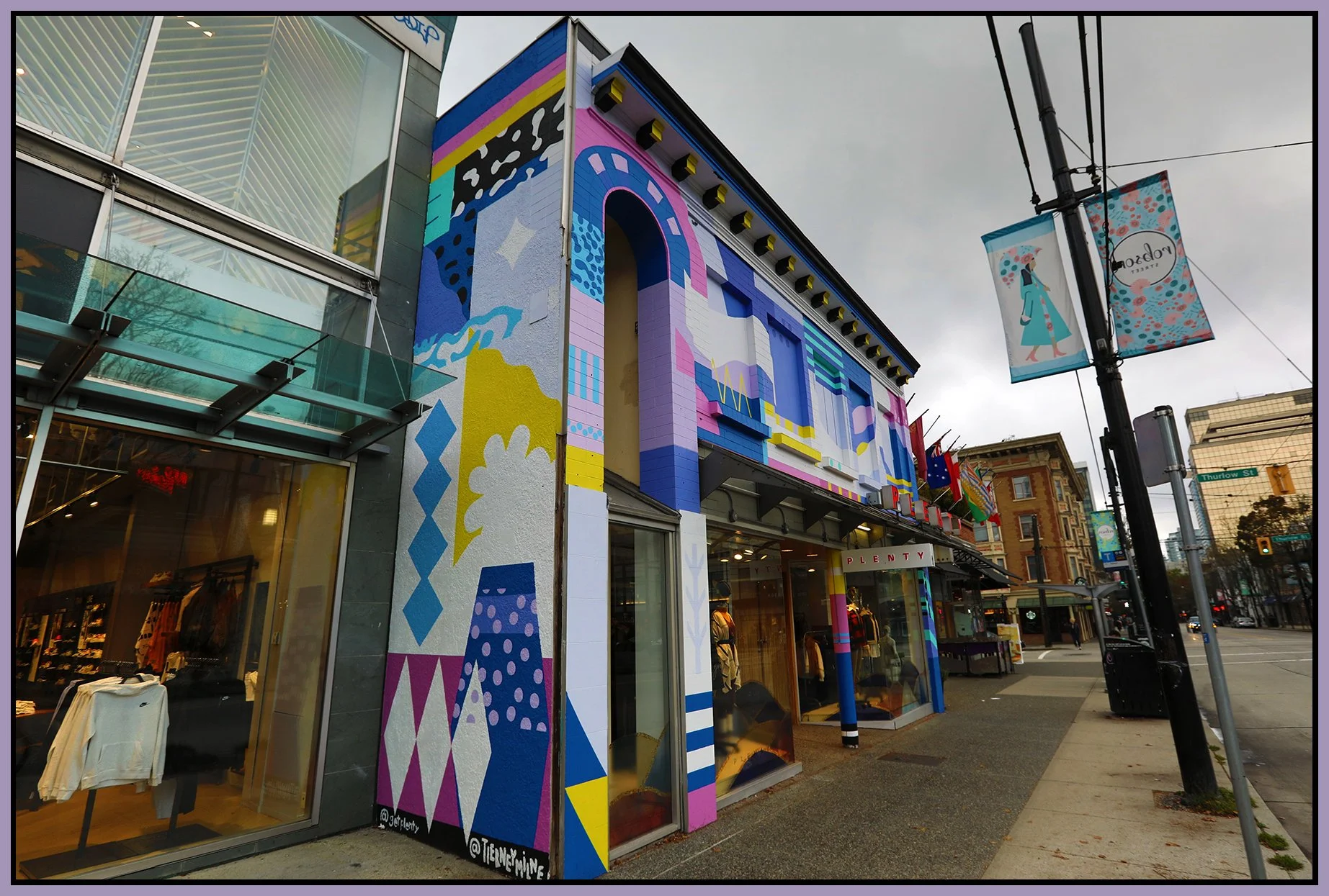 Robson St Mural_Oct 13_2019_HDR_F8702_4x6s.jpg