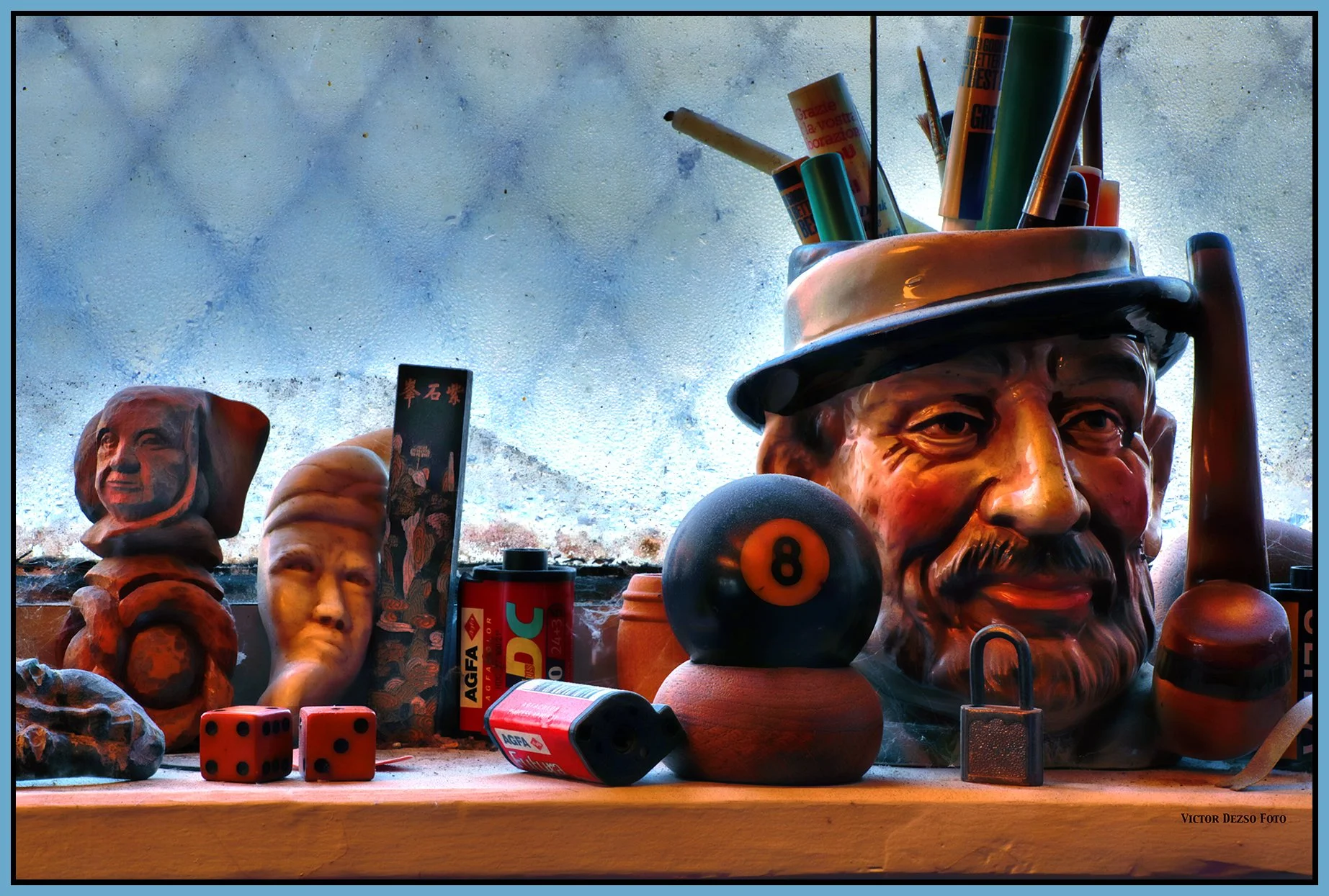 Knick-Knacks_Dec 17_2025_HDR_5F5519_peShdngCntrst_4x6s.jpg