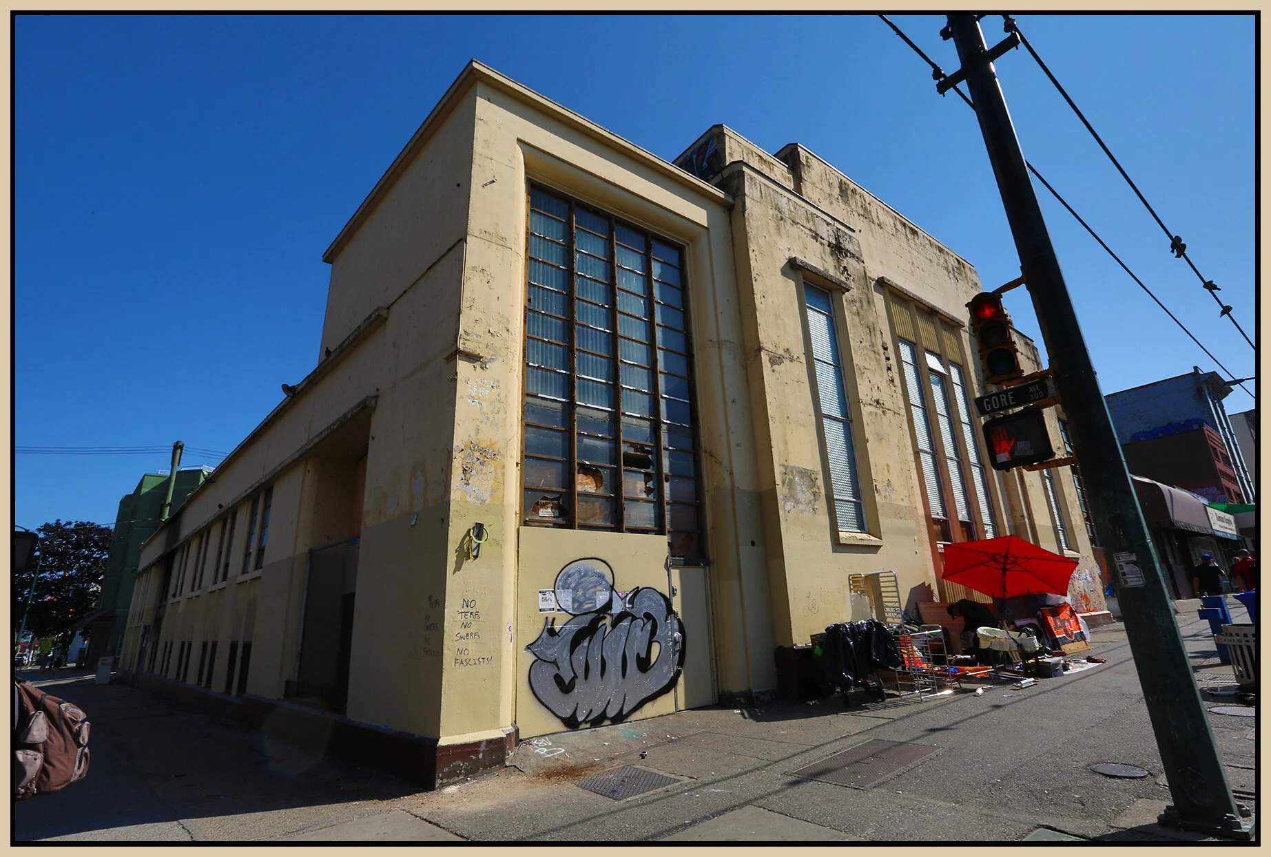 301 E Hastings_Aug 5_2019_HDR_A8433_4x6s.jpg