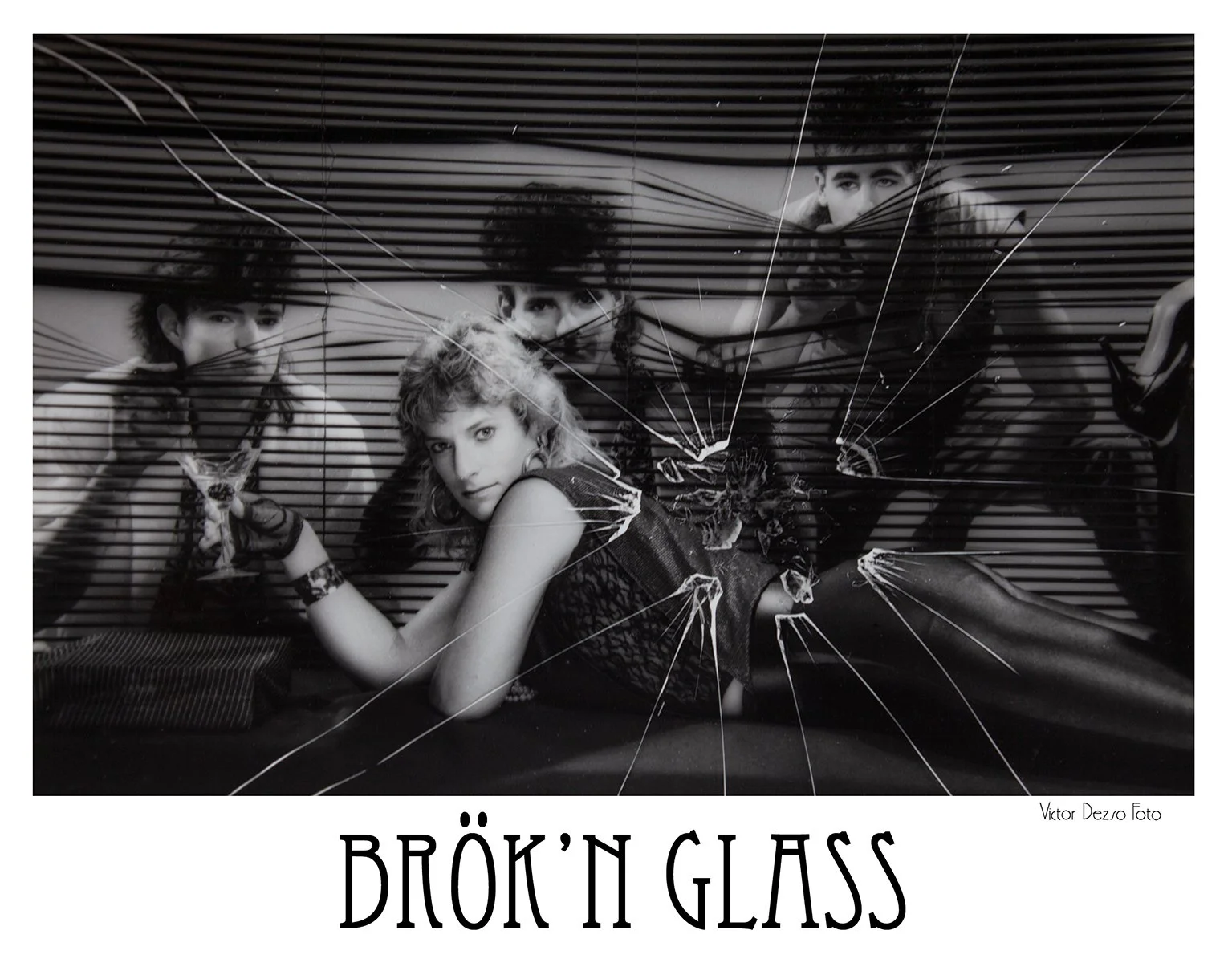 Brok'n Glass_8326_4x5.jpg