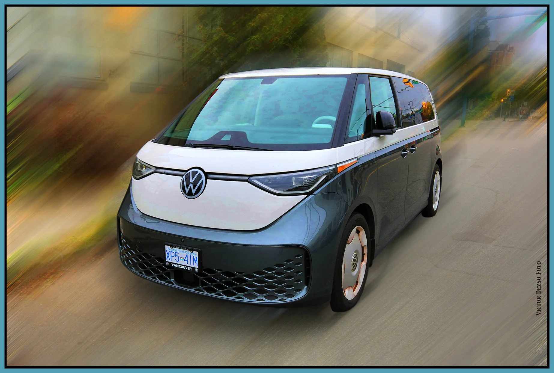 VW ID.Buzz_Oct 8_2025_HDR_4K3975B_peVibrClrs_4x6s.jpg