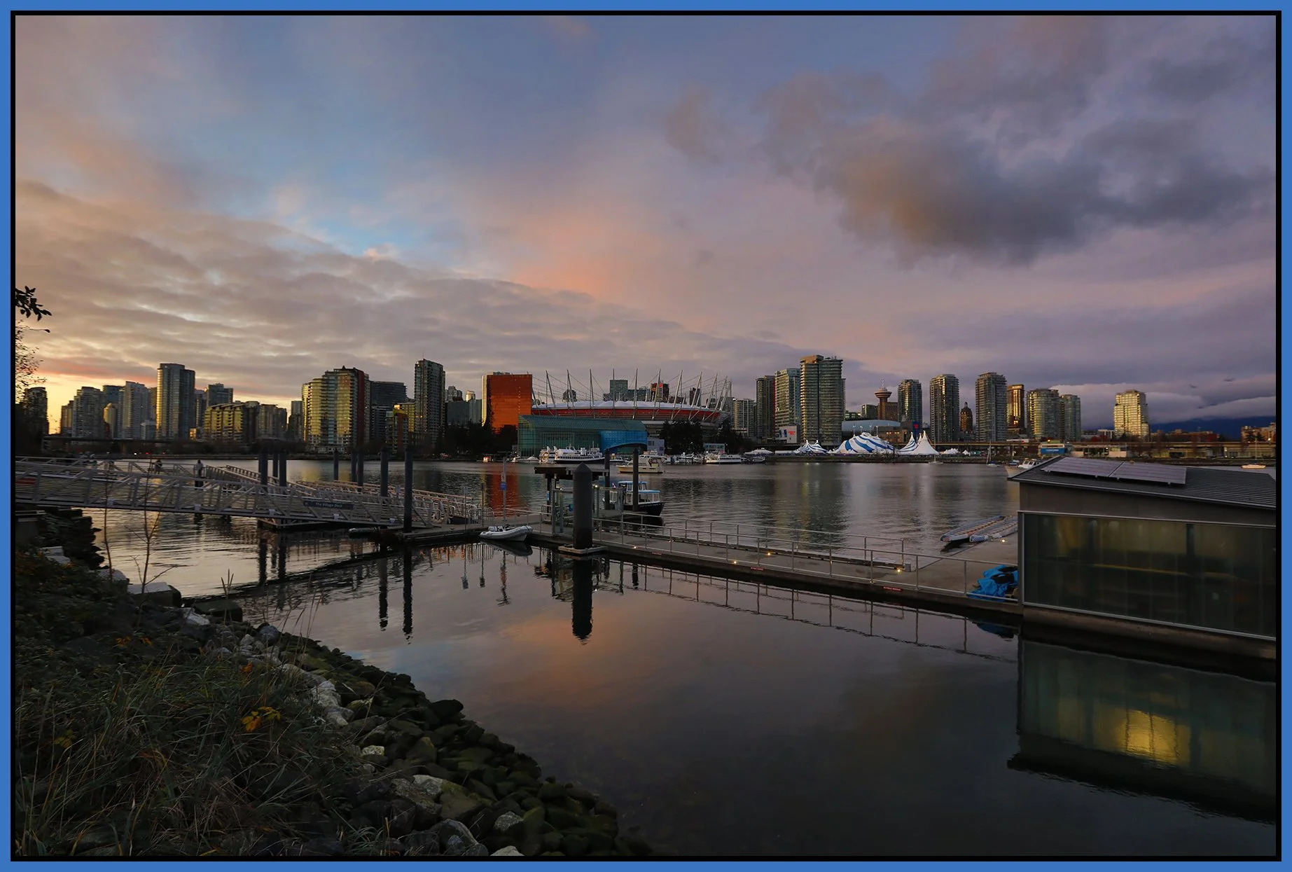 3.8 View False Creek_Nov 27_2024_HDR_5E5764_4x6s.jpg