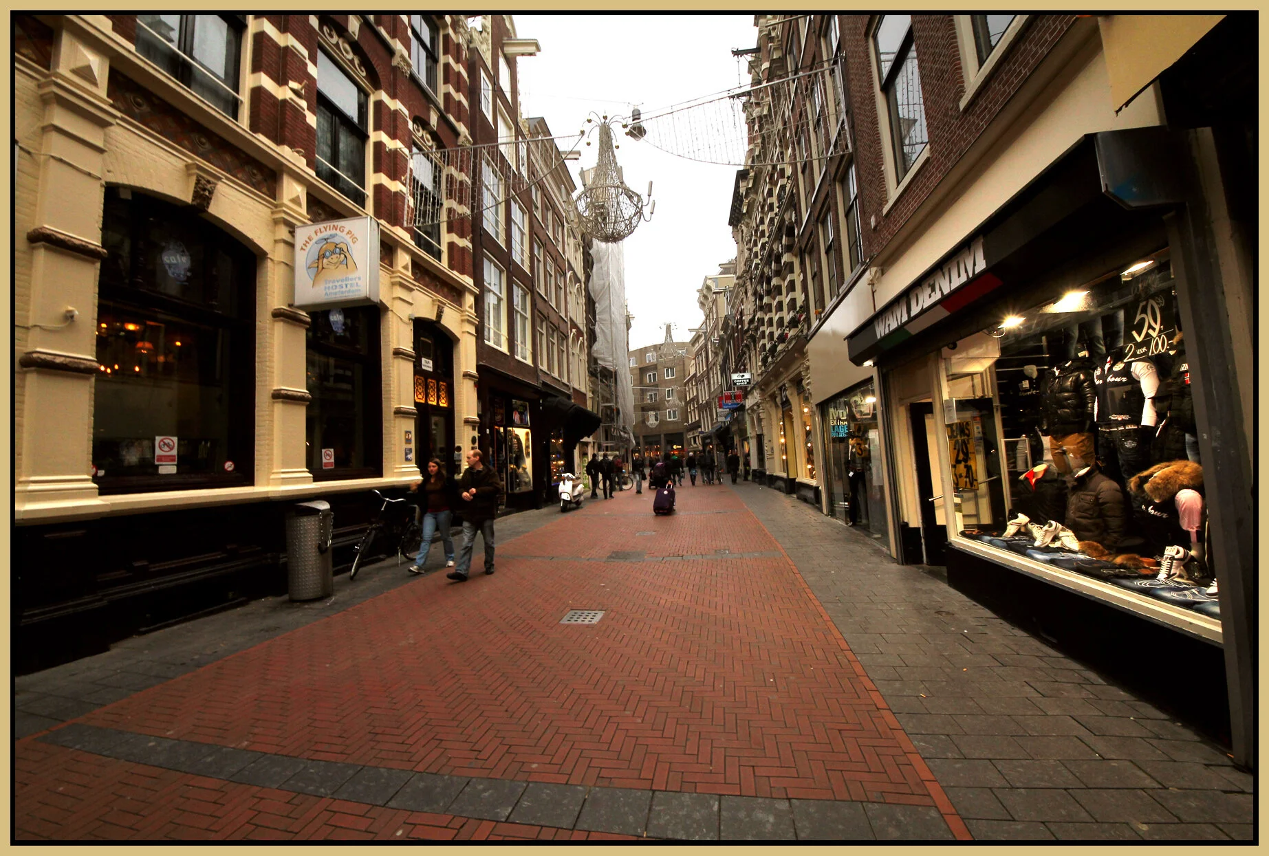 Amsterdam_Nov 8_2011_1754vel_4x6s.jpg