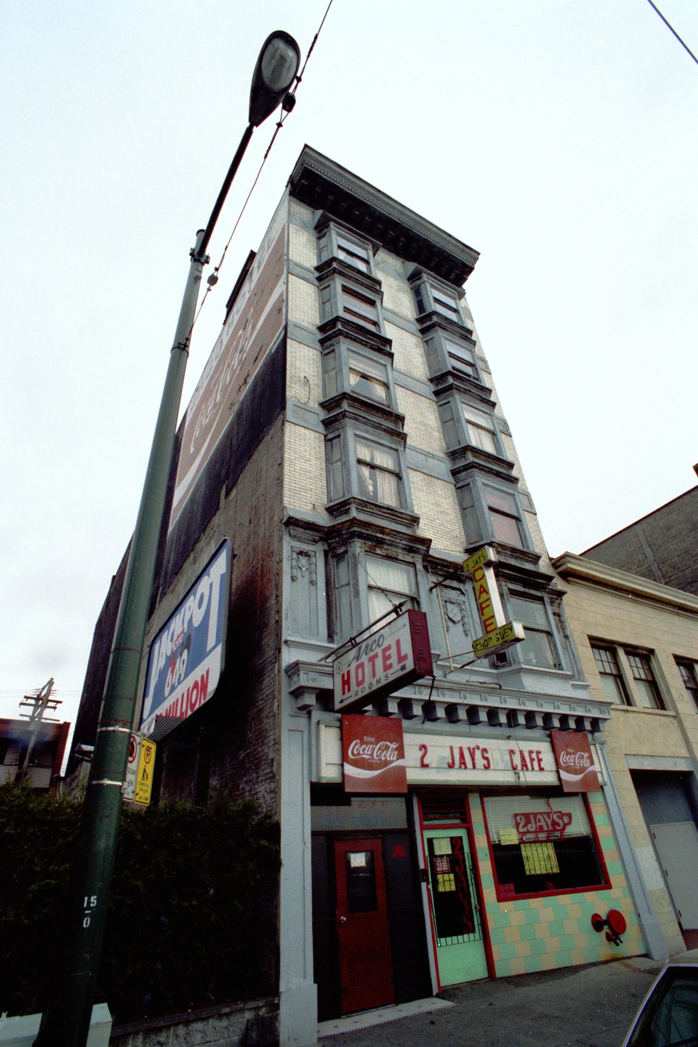 2JaysCafe_14.jpg
