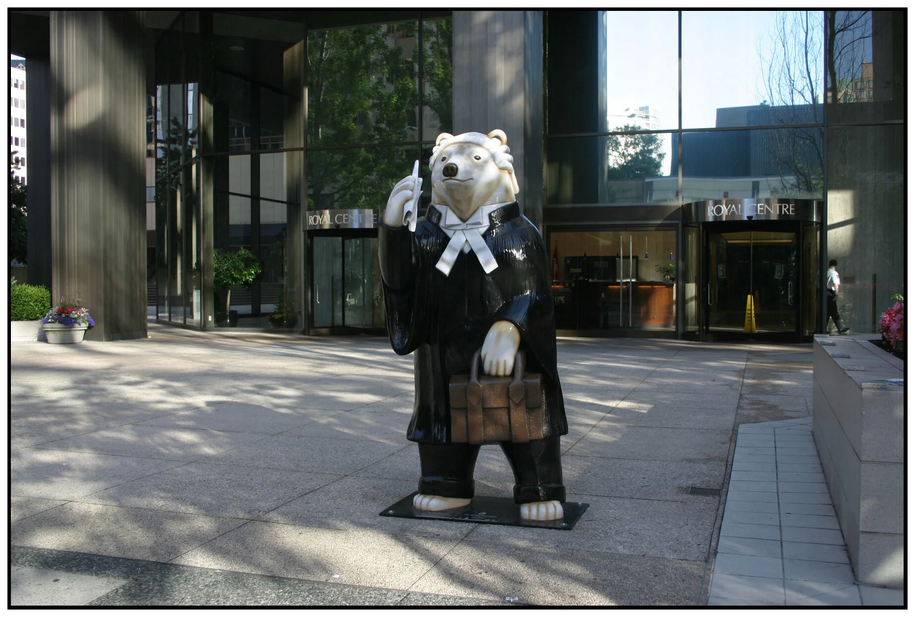 Bear_Aug 13_2006_1146_4x6s.jpg