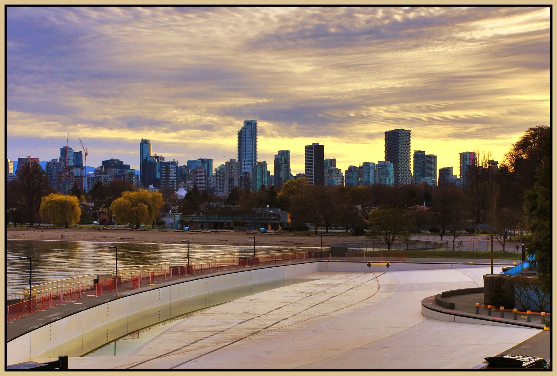 Kits Pool_Apr 7_2022_HDR_5B1748_peWater_4x6s.jpg
