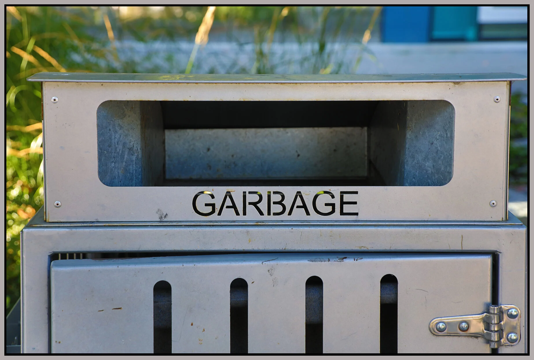 Garbage Sign_Aug 4_2021_HDR_4G1849_4x6s.jpg