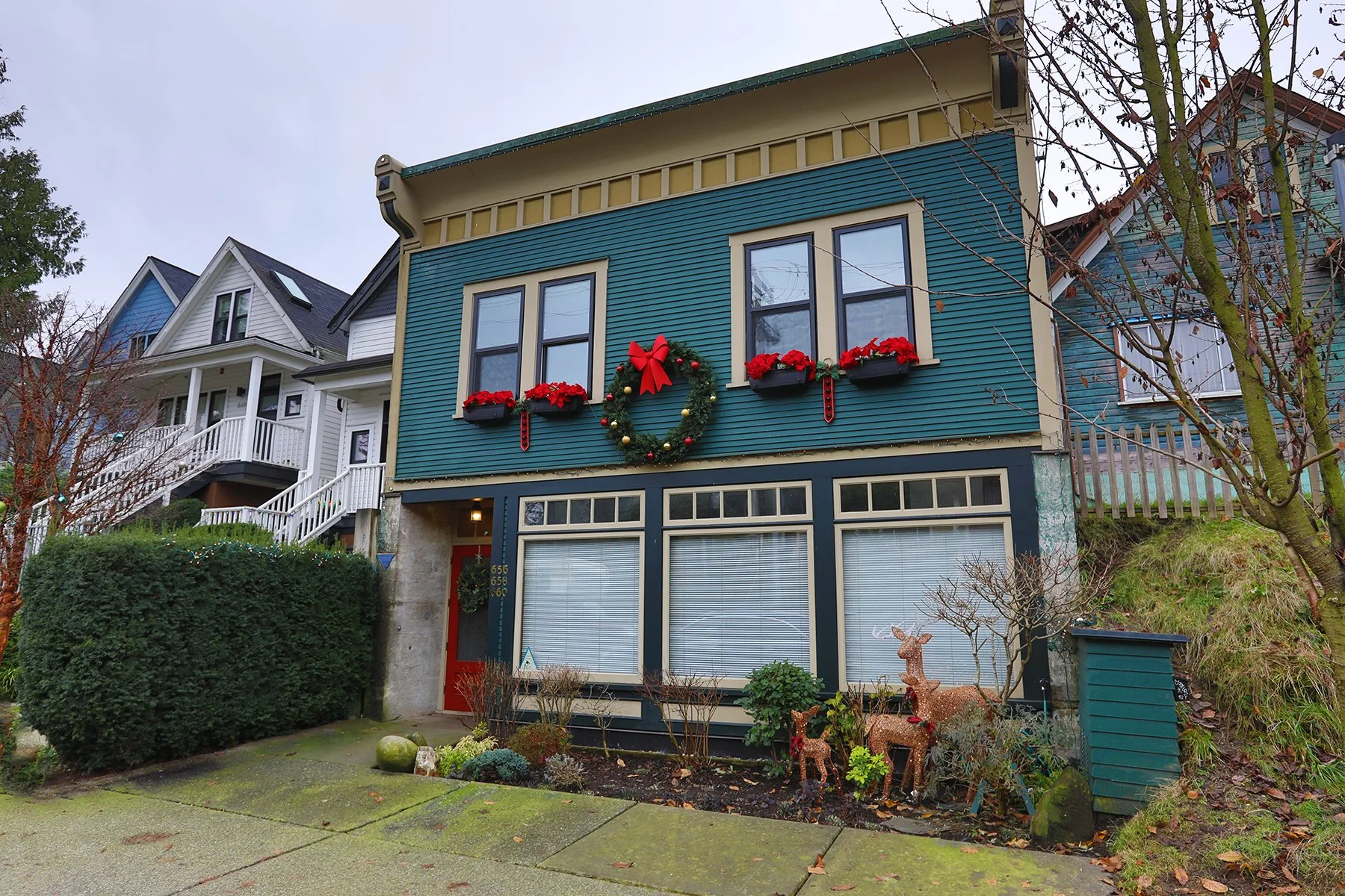 656 Union St_Dec 13_2023_HDR_5E2396_4x6.jpg