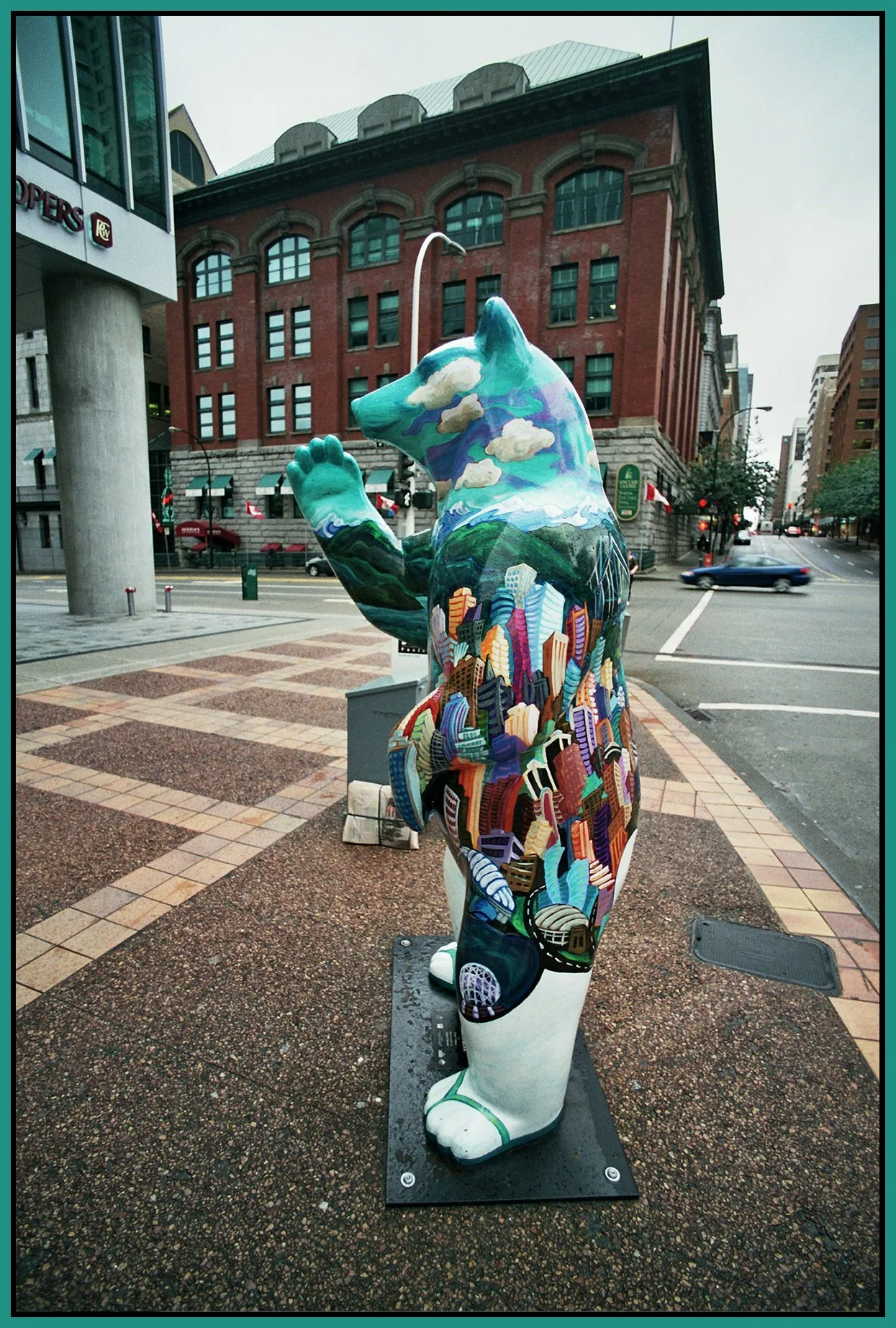 Bear at PWC_Nov 6_2007_37_0039_4x6s.jpg