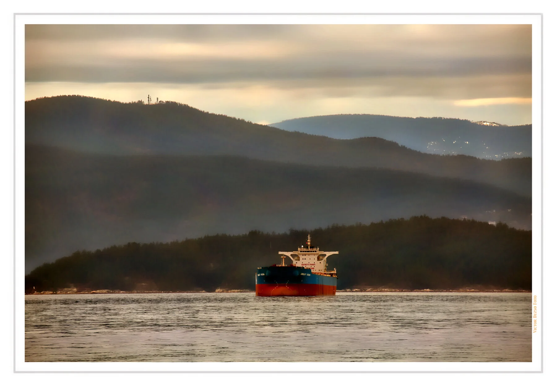 English Bay_Vancouver_Jan 25_2016_HDR_K7654_peHdr2013_4x6s.jpg