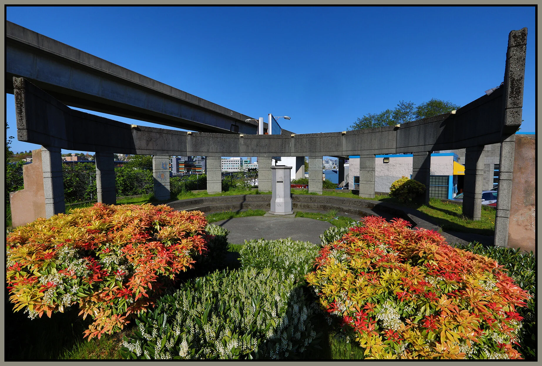 Clark Dr Art_Apr 24_2019_HDR_E3904_4x6s.jpg