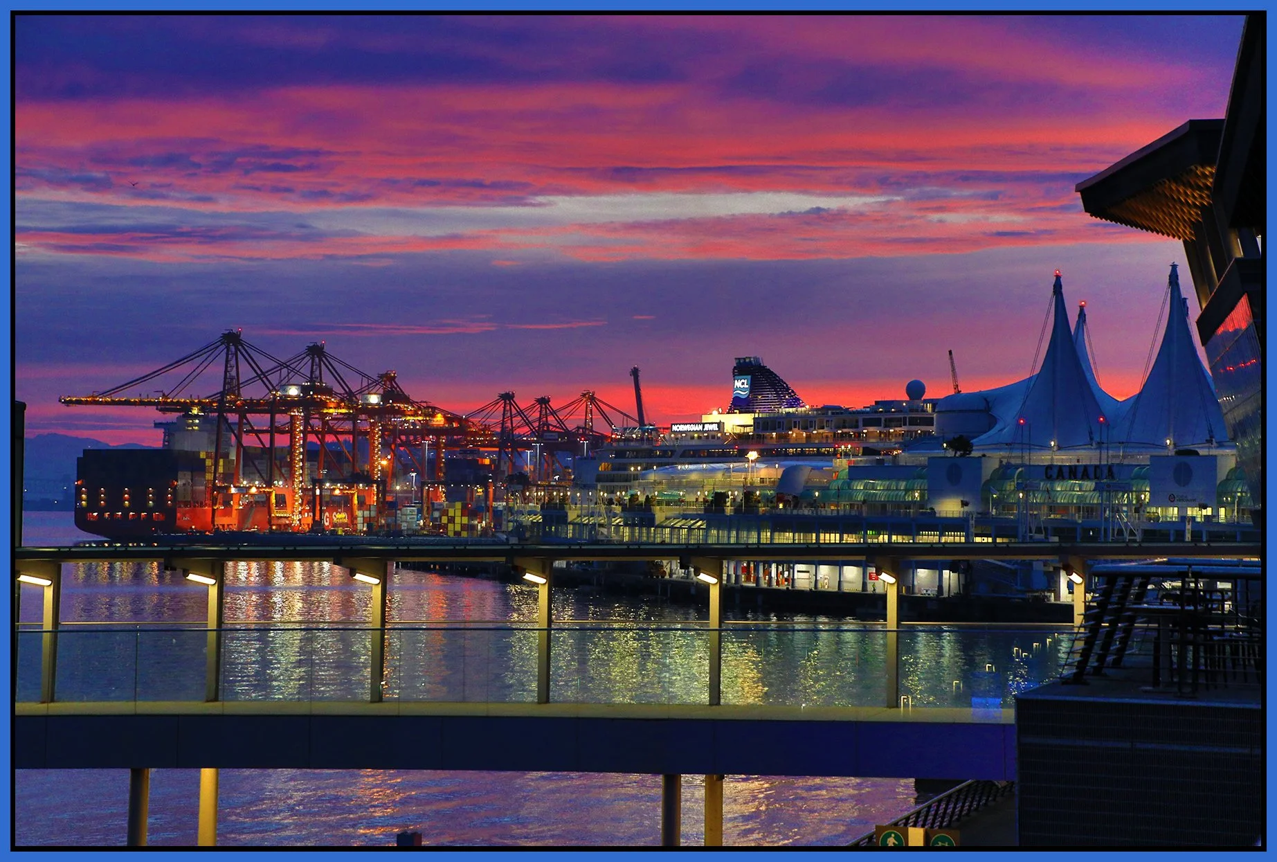Vancouver Harbour_Oct 10_2022_HDR_4H3234_4x6s.jpg