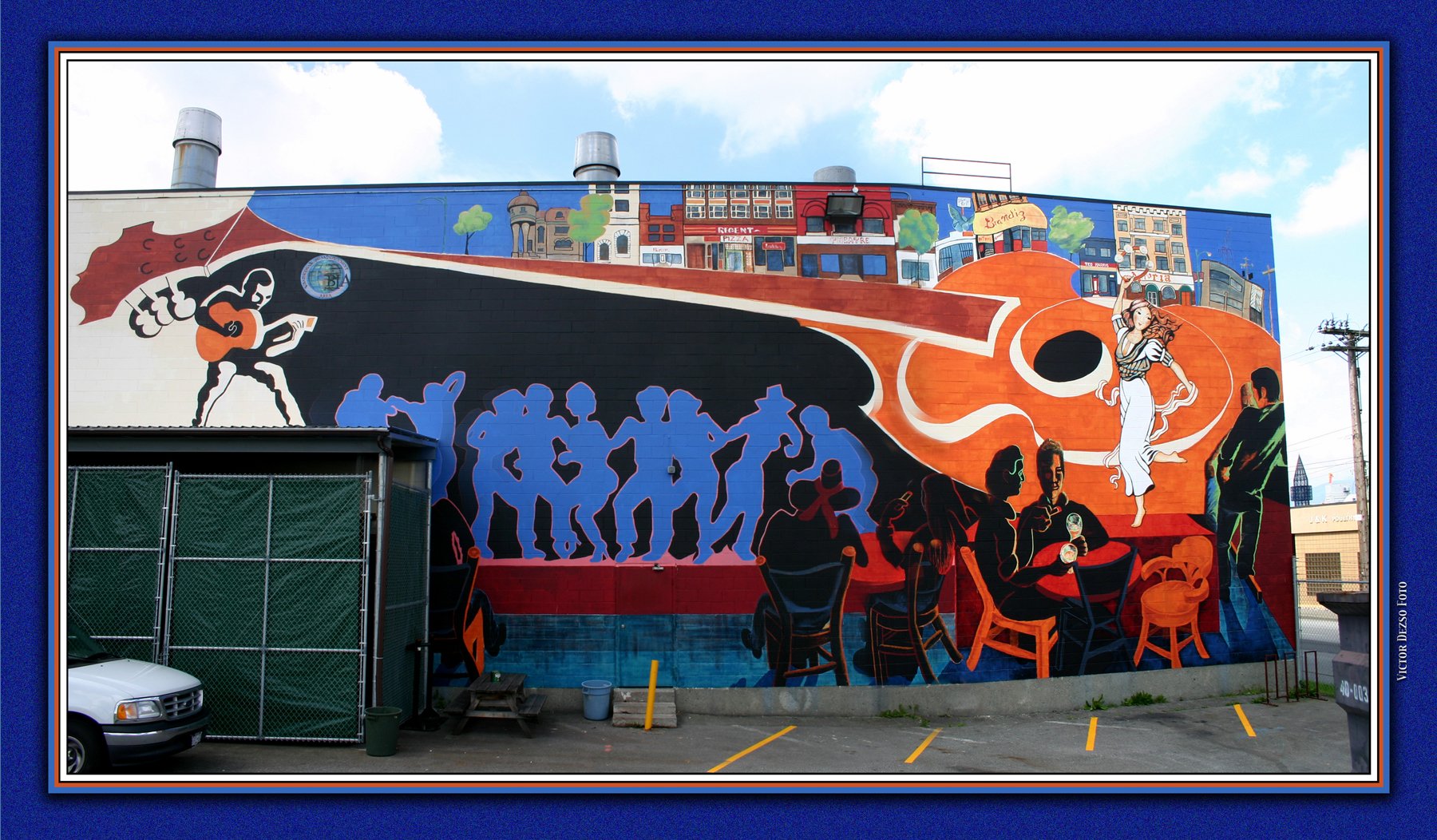Hawks Ave Mural_May 11_2004_2202_4_4x6s.jpg