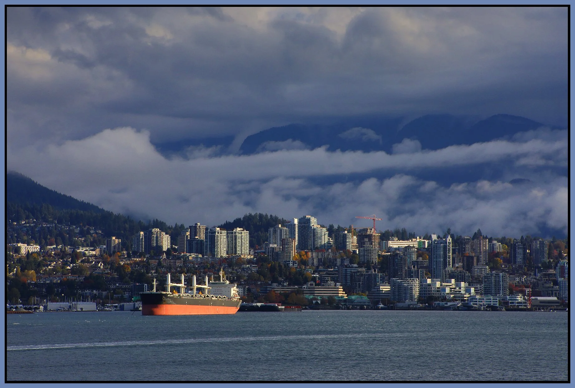 Coal Harbour Lkg to NVan_Oct 23_2023_HDR_5C8520_4x6s.jpg