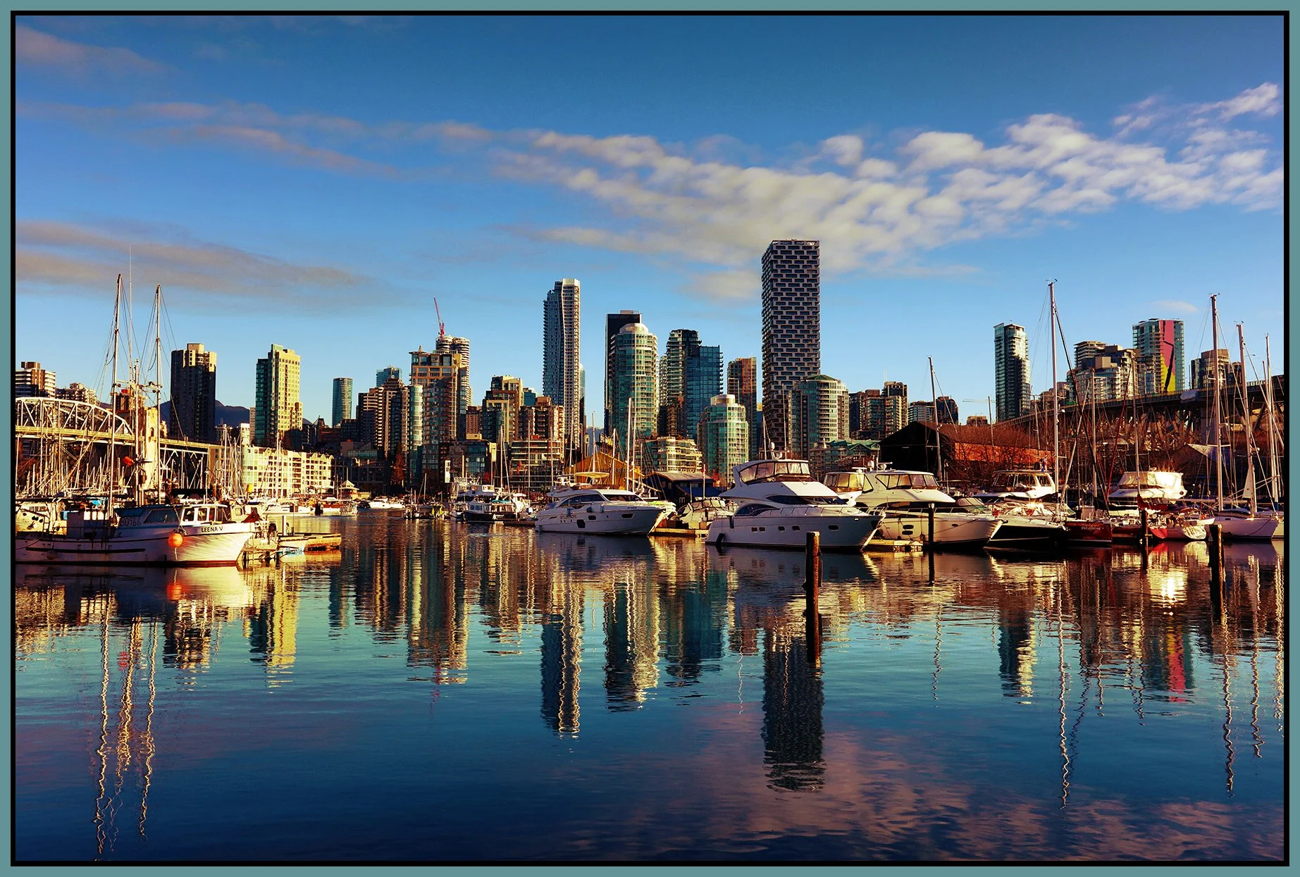 Vancouver from Creekside LkgN_Nov 17_2023_HDR_5C9640_peFlttnHistgm_4x6s.jpg