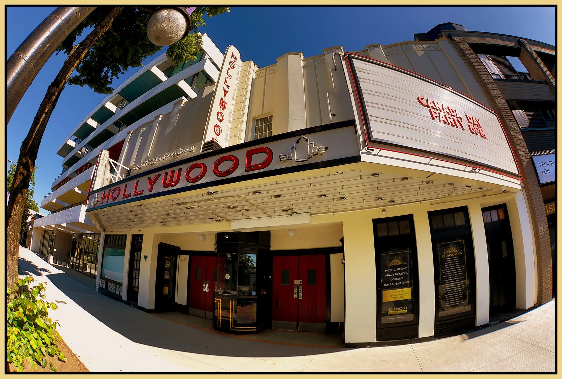 Hollywood Theatre 0n Broadway_Jul 1_2022_HDR_4H0286_peNat B_4x6s.jpg