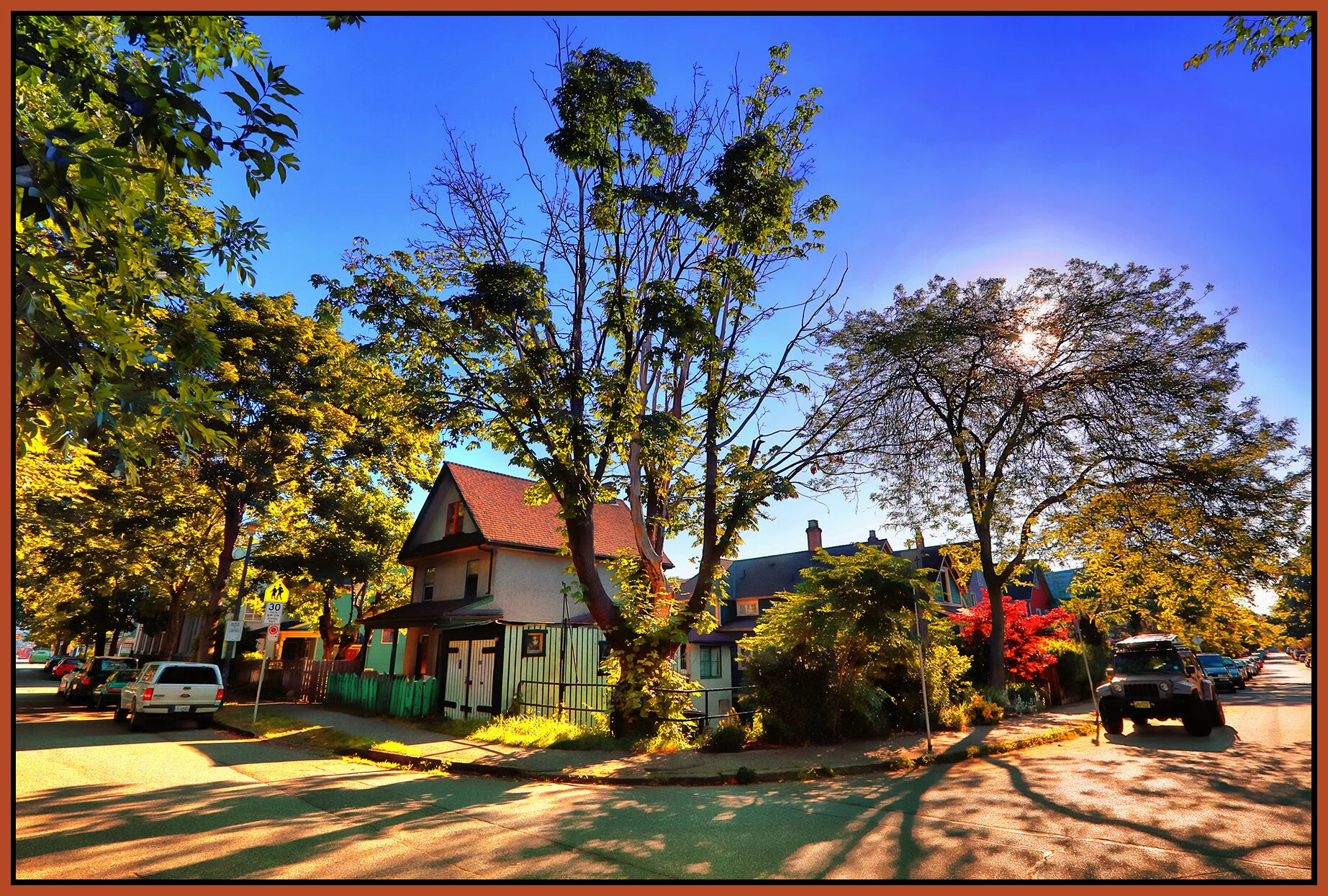 580 Heatley St Strathcona_Jun 17_2019_HDR_E1432_peW&cc_Hypreal_4x6s.jpg