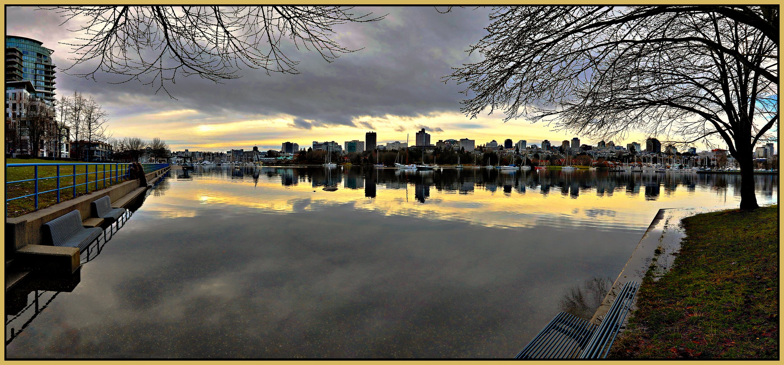 Concord Pacific LkgS Hi Tide_Dec 26_2022_HDR_Pan_5D1271_peVenice_4x9s.jpg